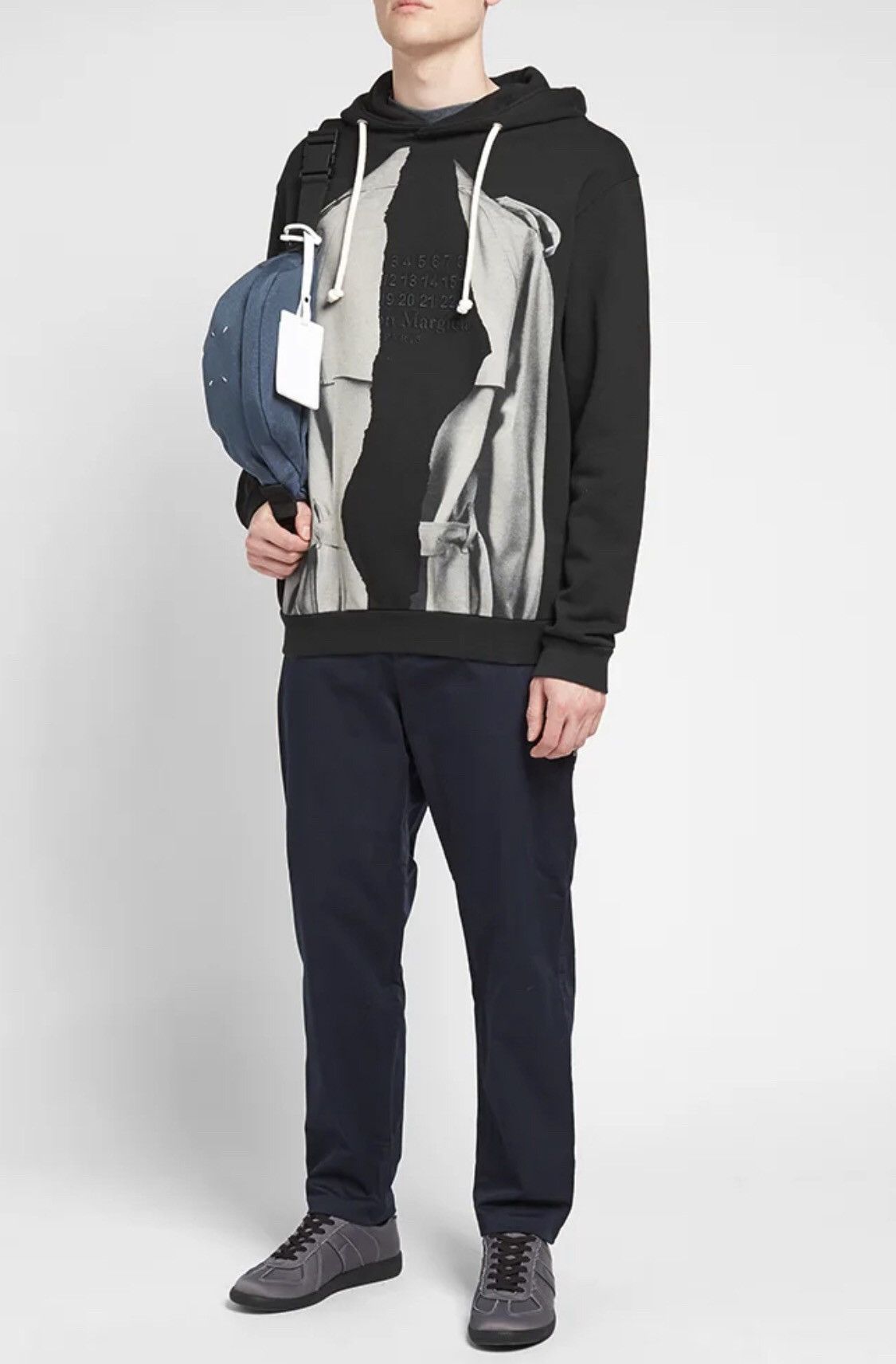 Maison Margiela Maison Margiela embroidered logo Hoodie Tromp l’oeil design Size US L / EU 52-54 / 3 - 10 Thumbnail
