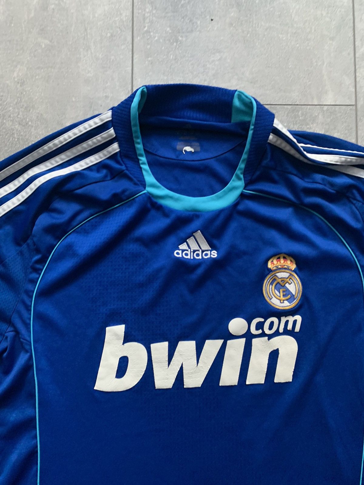 Adidas Adidas vintage soccer football jersey Real Madrid Size US XL / EU 56 / 4 - 3 Thumbnail