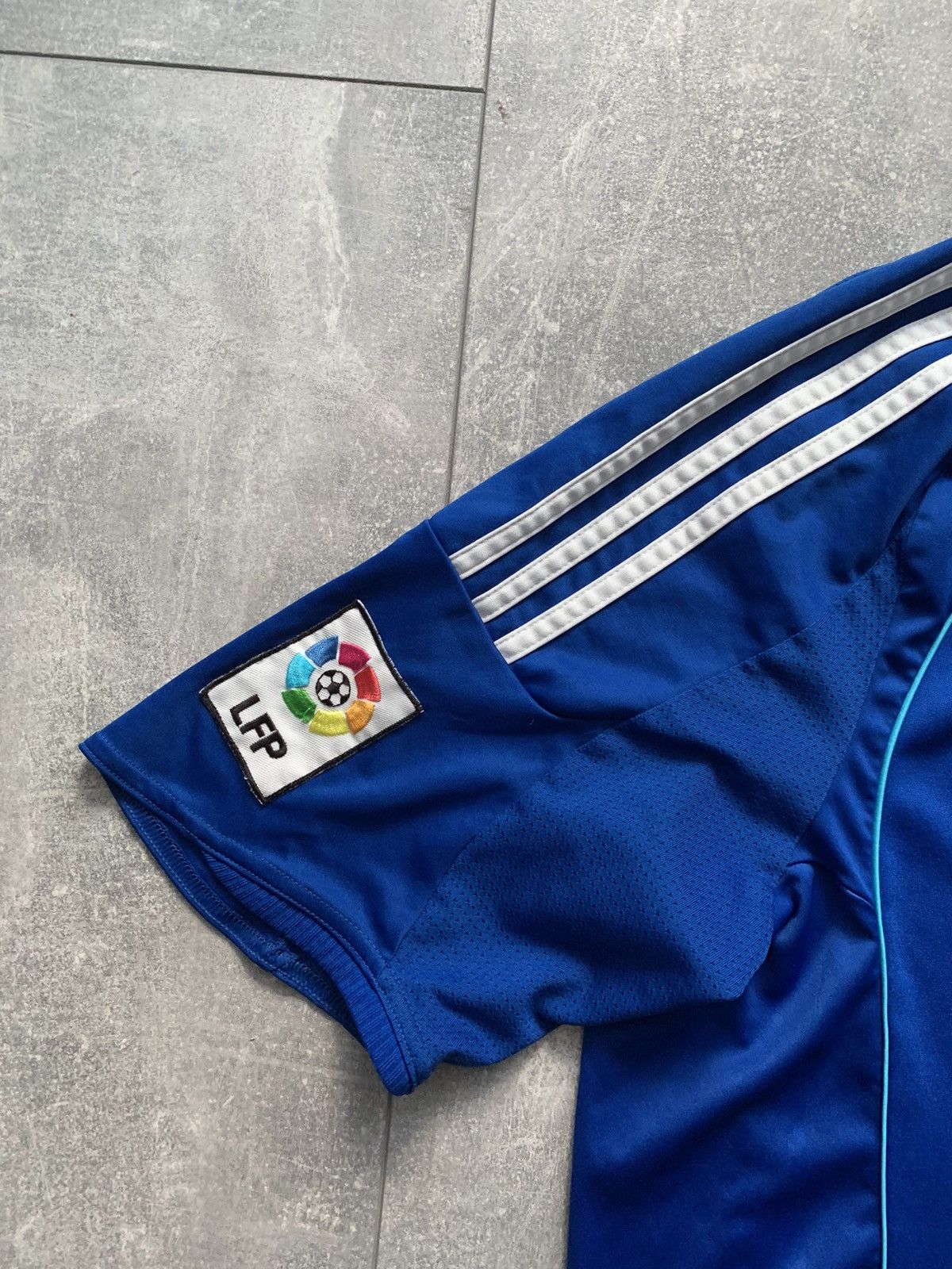 Adidas Adidas vintage soccer football jersey Real Madrid Size US XL / EU 56 / 4 - 4 Thumbnail