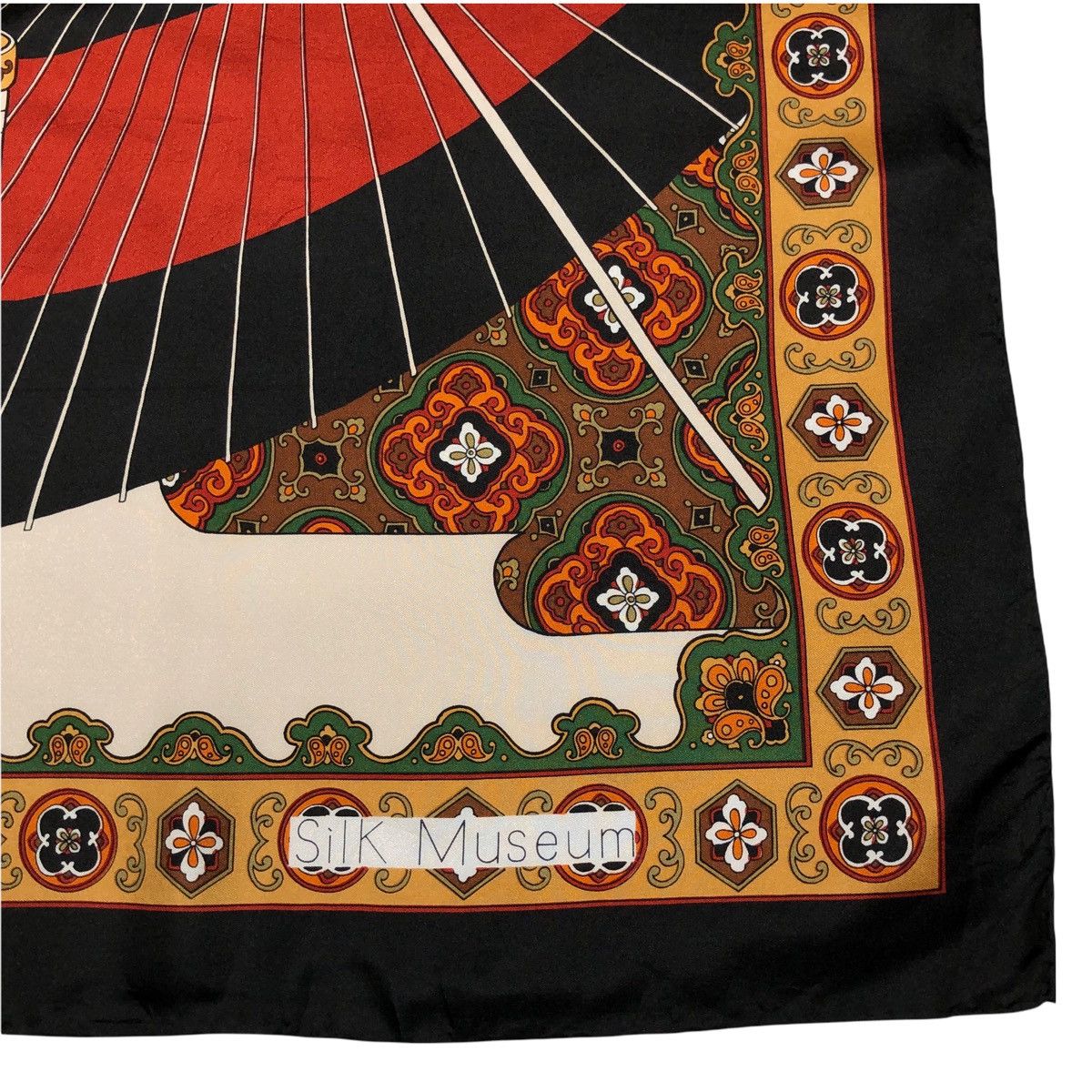 Japanese Brand Silk Museum Representations Of Kimono’s In Japanese Scarf Size ONE SIZE - 6 Thumbnail
