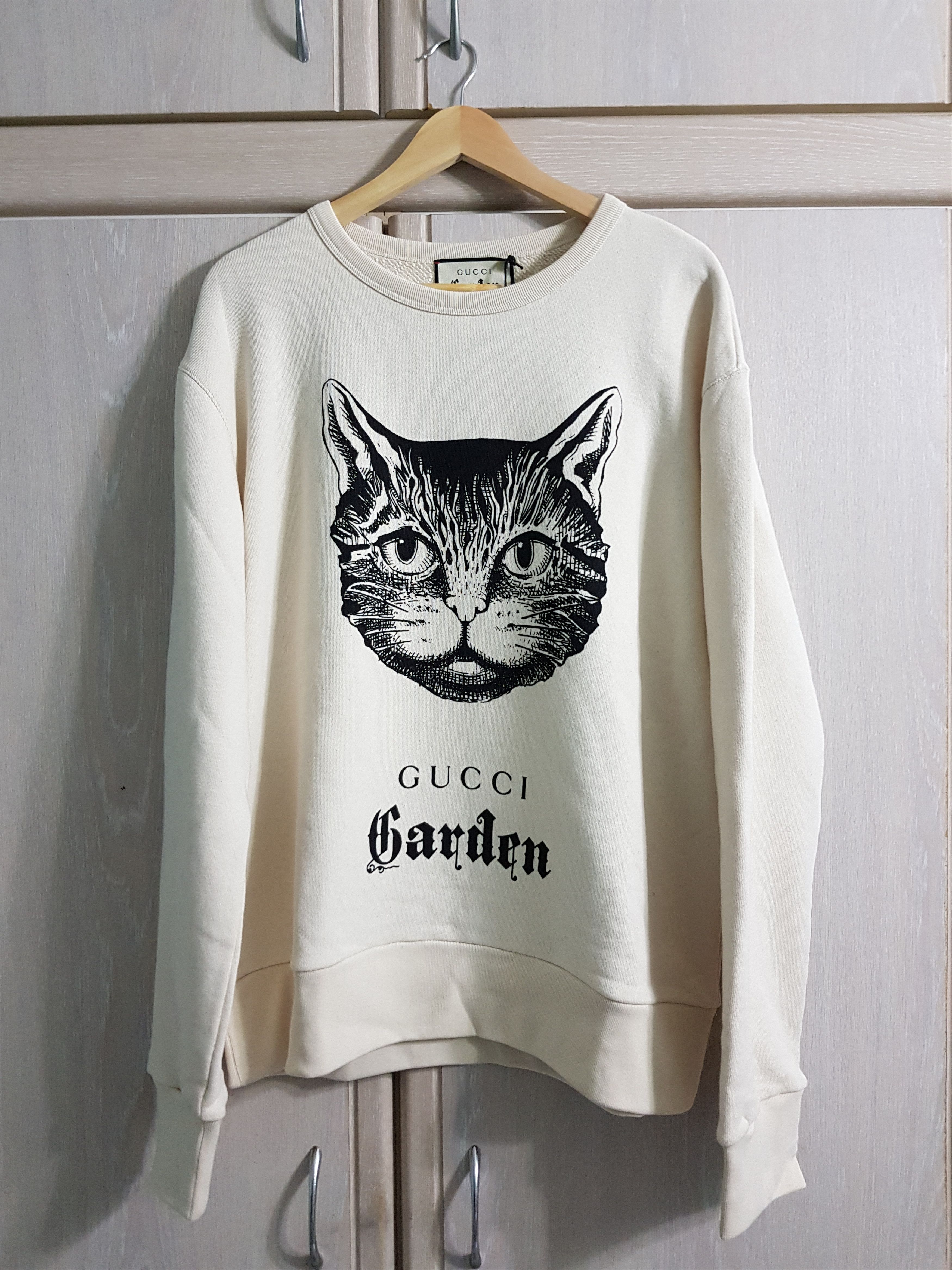 Gucci 2025 garden sweatshirt