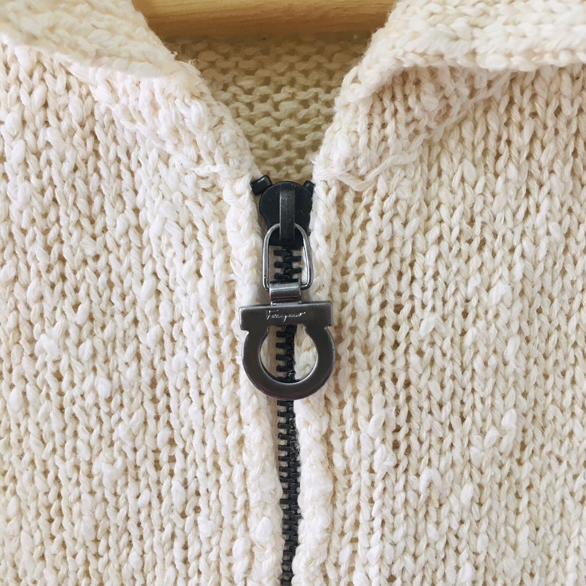 Salvatore Ferragamo × Vintage Salvatore Ferragamo vintage 90s sweater/Knitwear Size US M / EU 48-50 / 2 - 4 Thumbnail
