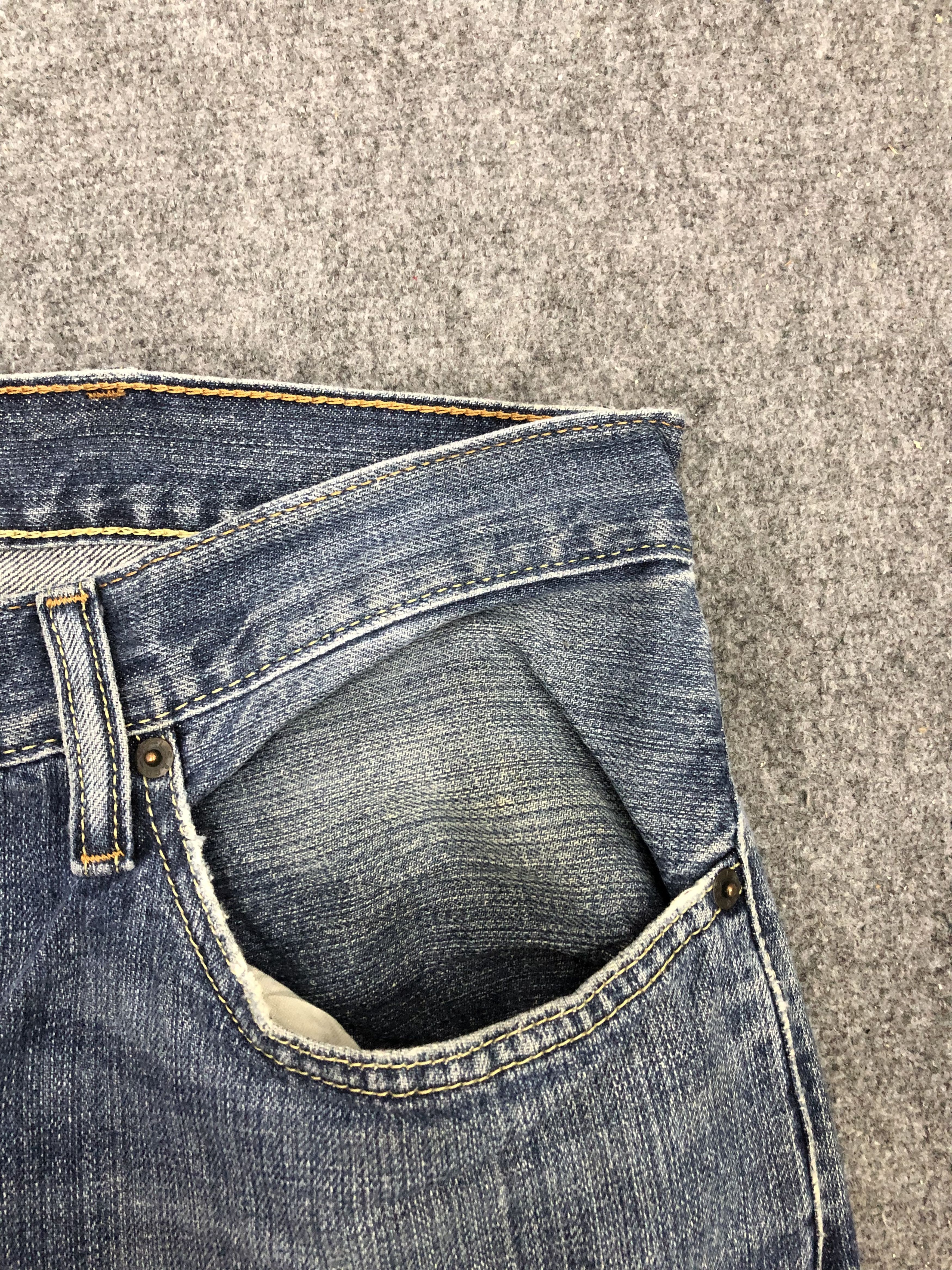 Levi's Vintage Levis 505 Sun Faded Denim DP1287 Size US 41 - 9 Thumbnail