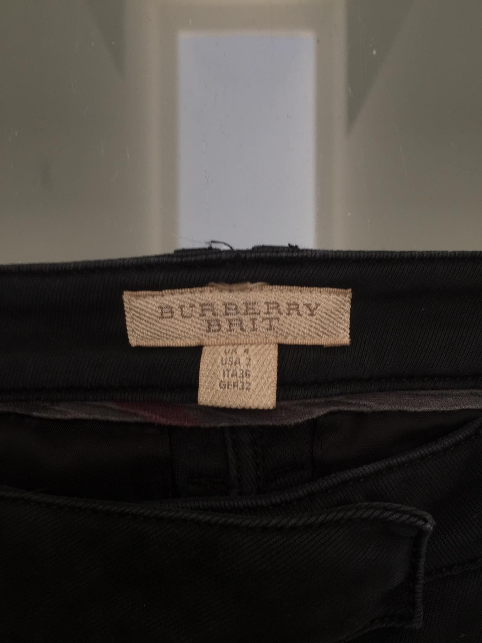 Burberry Burberry Trousers Size US 26 / EU 42 - 2 Preview