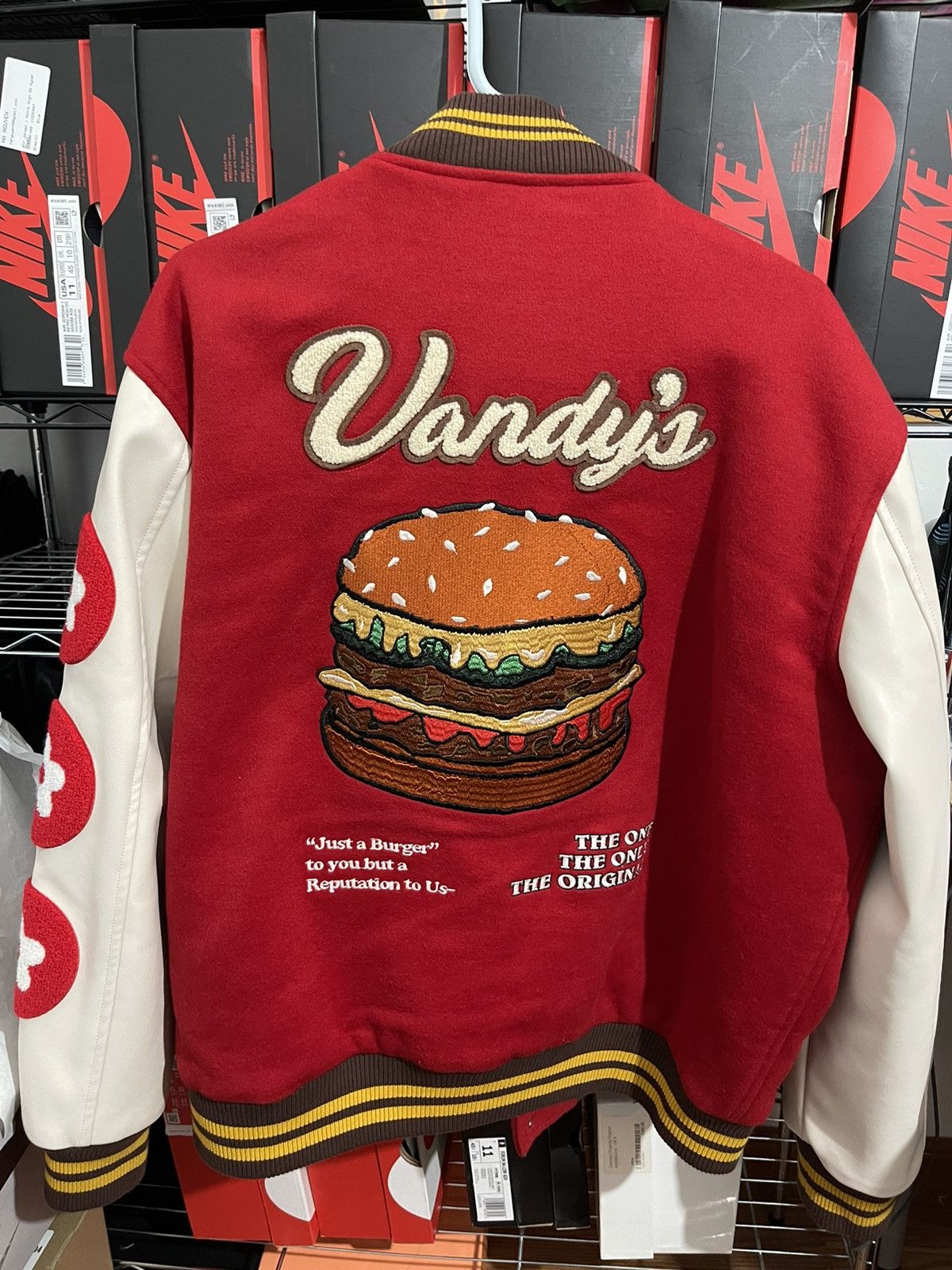 Vandy The Pink 4 Year Anniversary Varsity Jacket Red Burger – Tenisshop.la