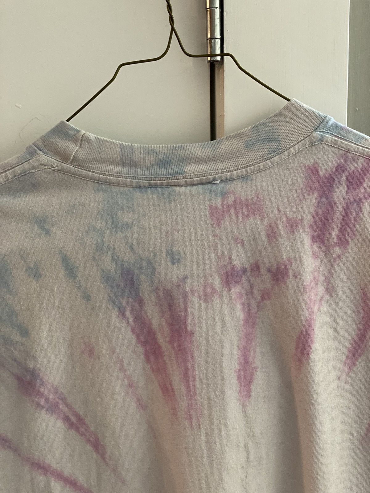 Online Ceramics Online Ceramics “Flowers That Fly” tee Size US XL / EU 56 / 4 - 4 Thumbnail