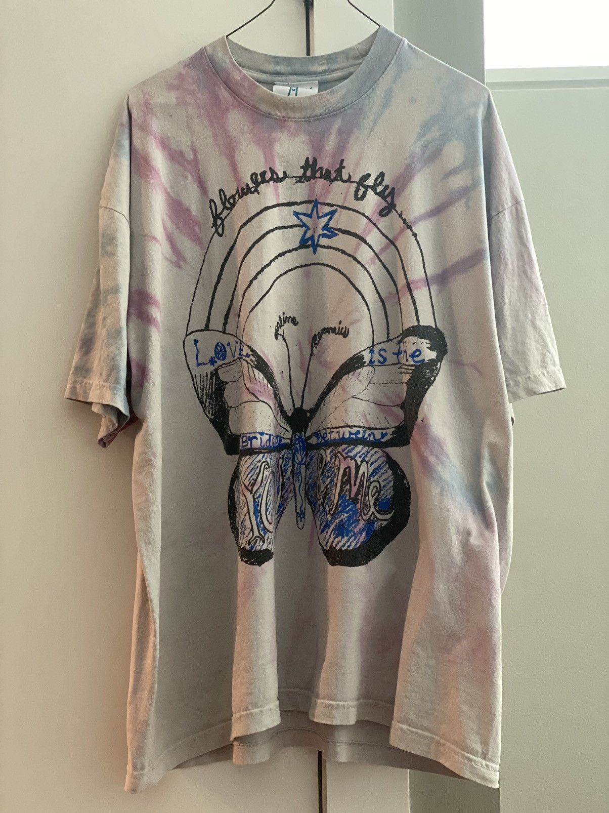 Online Ceramics Online Ceramics “Flowers That Fly” tee Size US XL / EU 56 / 4 - 1 Thumbnail