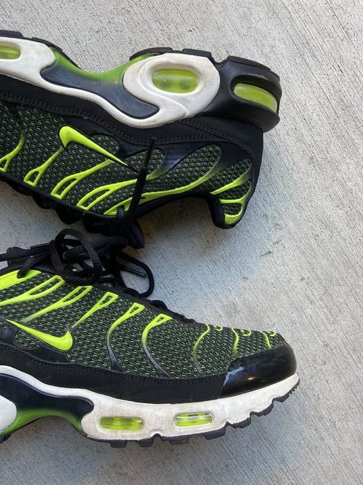 Nike Nike Air Max Plus TN Black Volt Green Shoes 852630-036 | Grailed