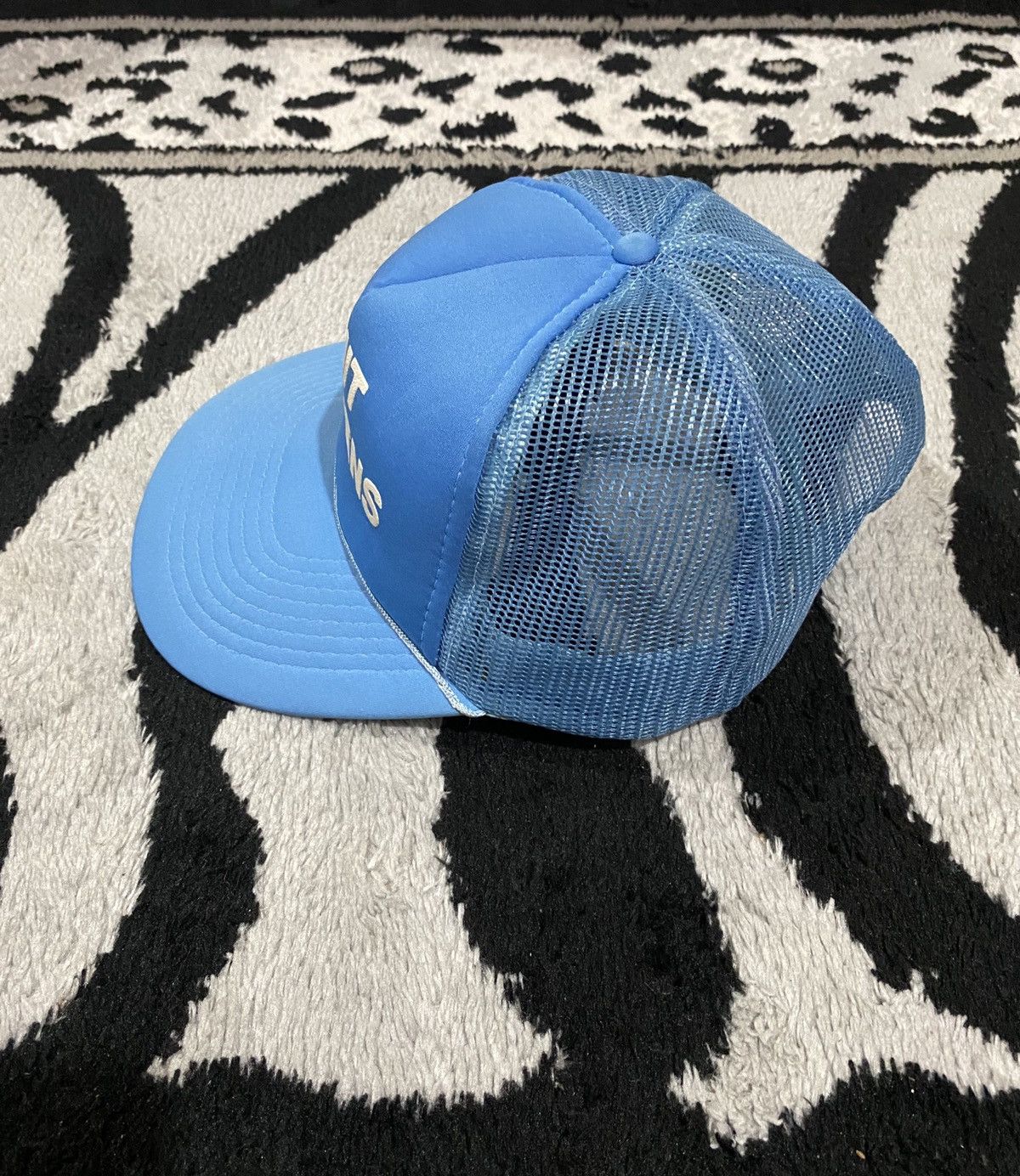 Other " SHIT HAPPENS " Trucker Hat Rare Size ONE SIZE - 5 Thumbnail