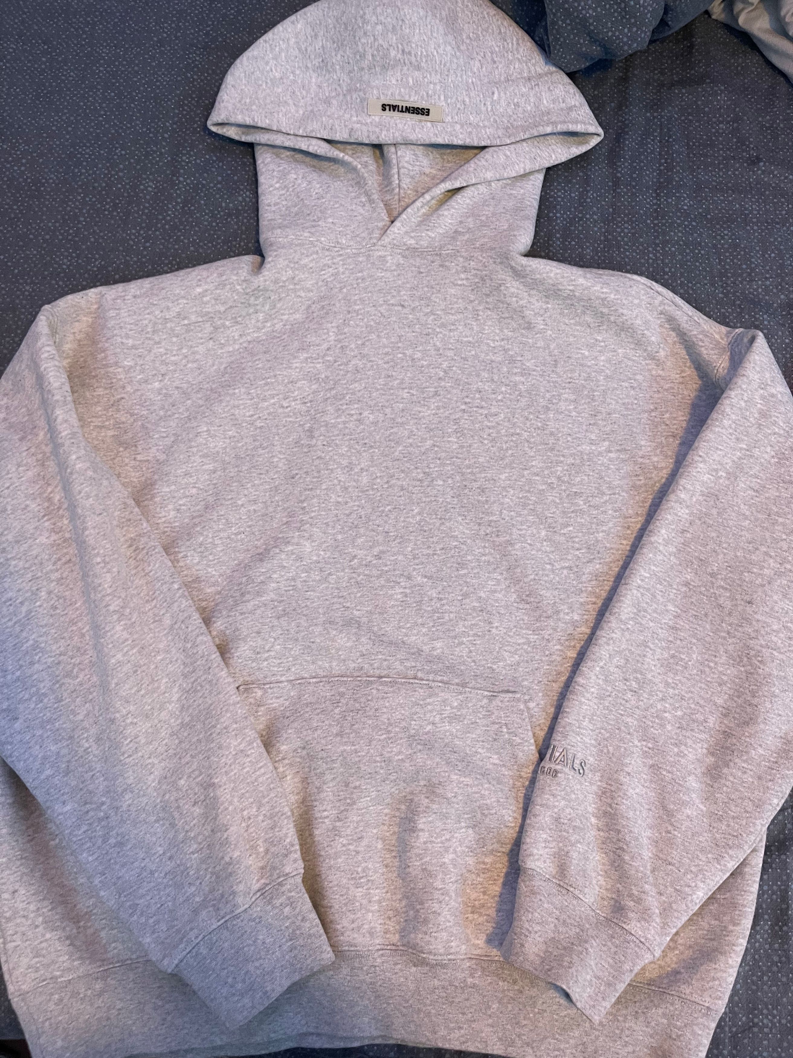 Fear of God FEAR OF GOD ESSENTIALS Los Angeles 3M Pullover Hoodie Grey Size US M / EU 48-50 / 2 - 2 Thumbnail