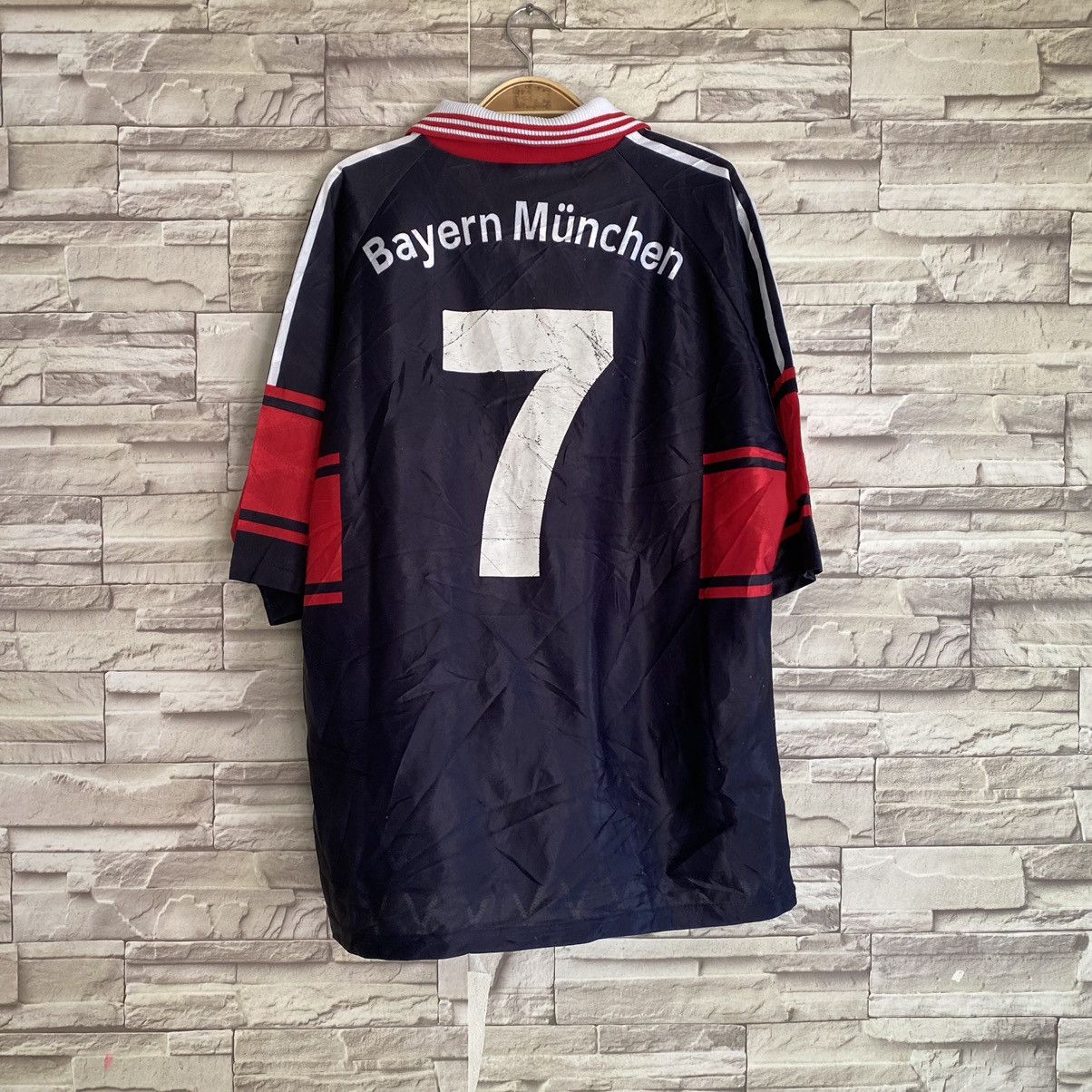 Vintage Bayern Munich Jersey 1997-1999 Mehmet Scholl Size US M / EU 48-50 / 2 - 12 Thumbnail