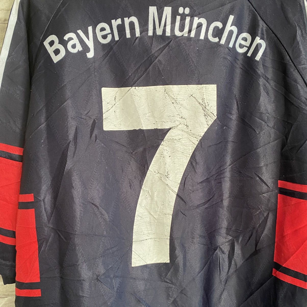 Vintage Bayern Munich Jersey 1997-1999 Mehmet Scholl Size US M / EU 48-50 / 2 - 13 Thumbnail