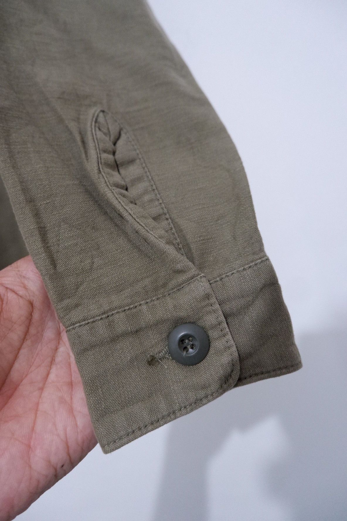 Japanese Brand Vintage Inpaichthys Kerri Military OG Shirt Size US S / EU 44-46 / 1 - 4 Thumbnail
