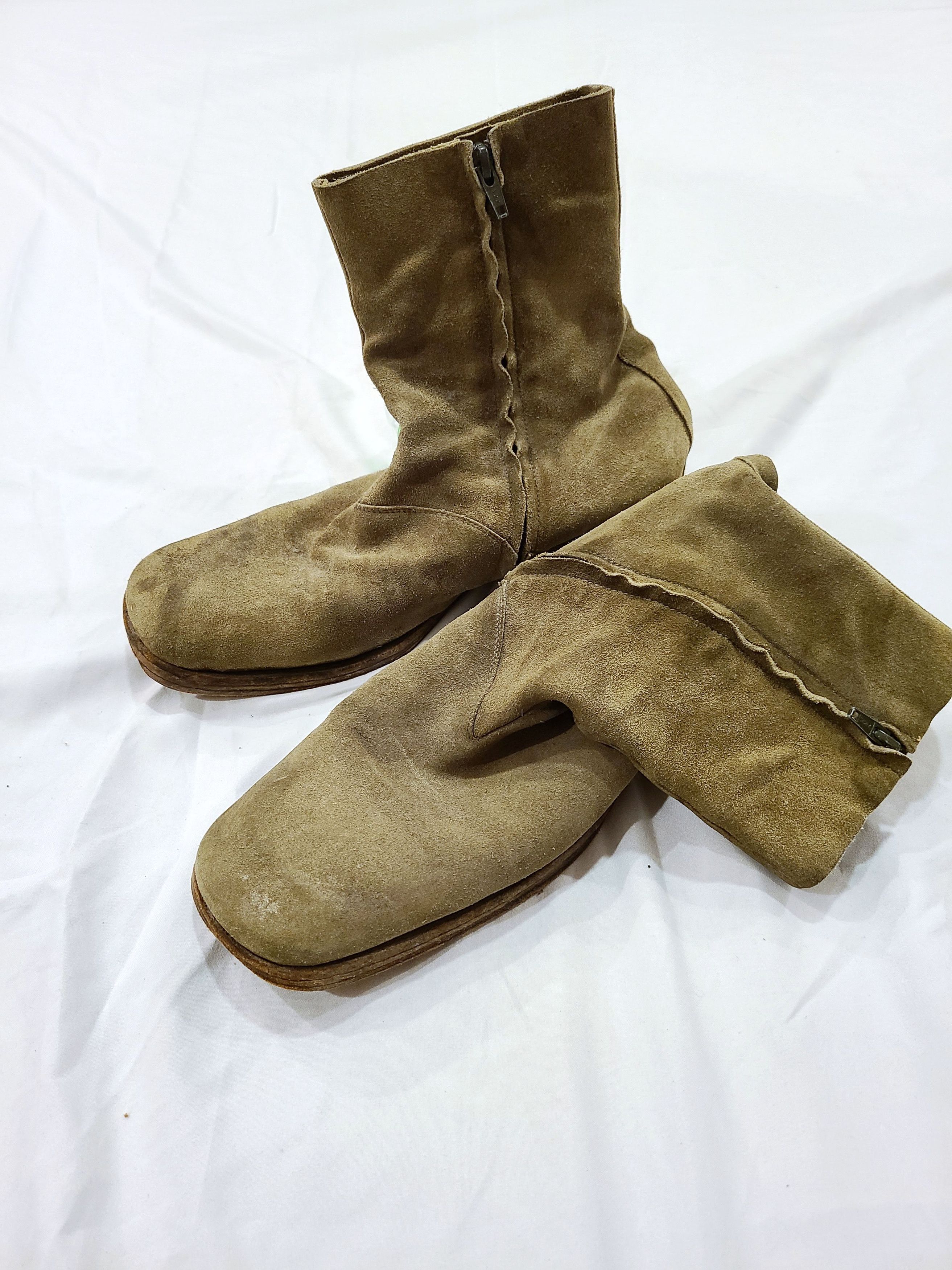 Square Toe Boots