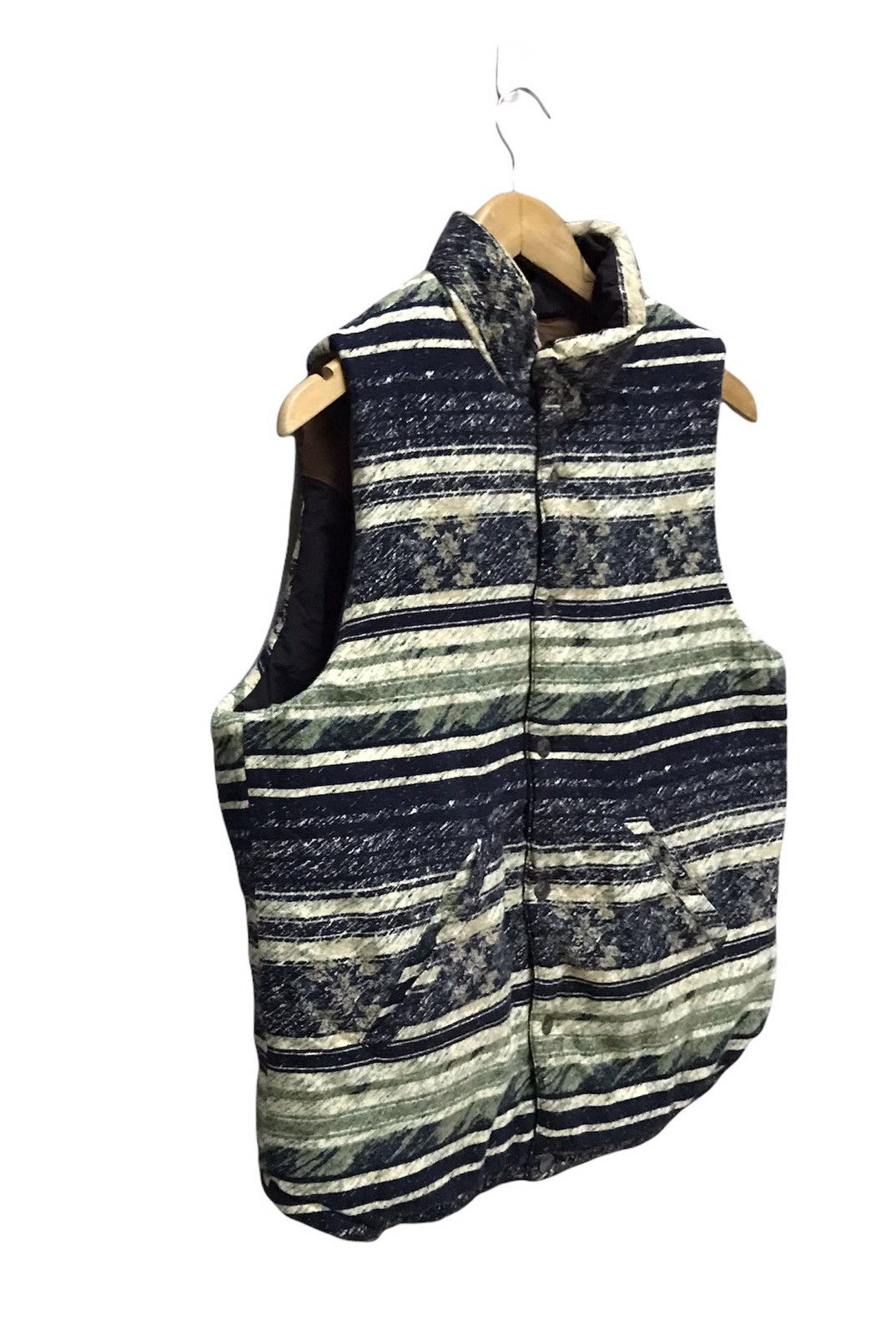 GRN Grn riversable puffer vest Size US L / EU 52-54 / 3 - 7 Thumbnail
