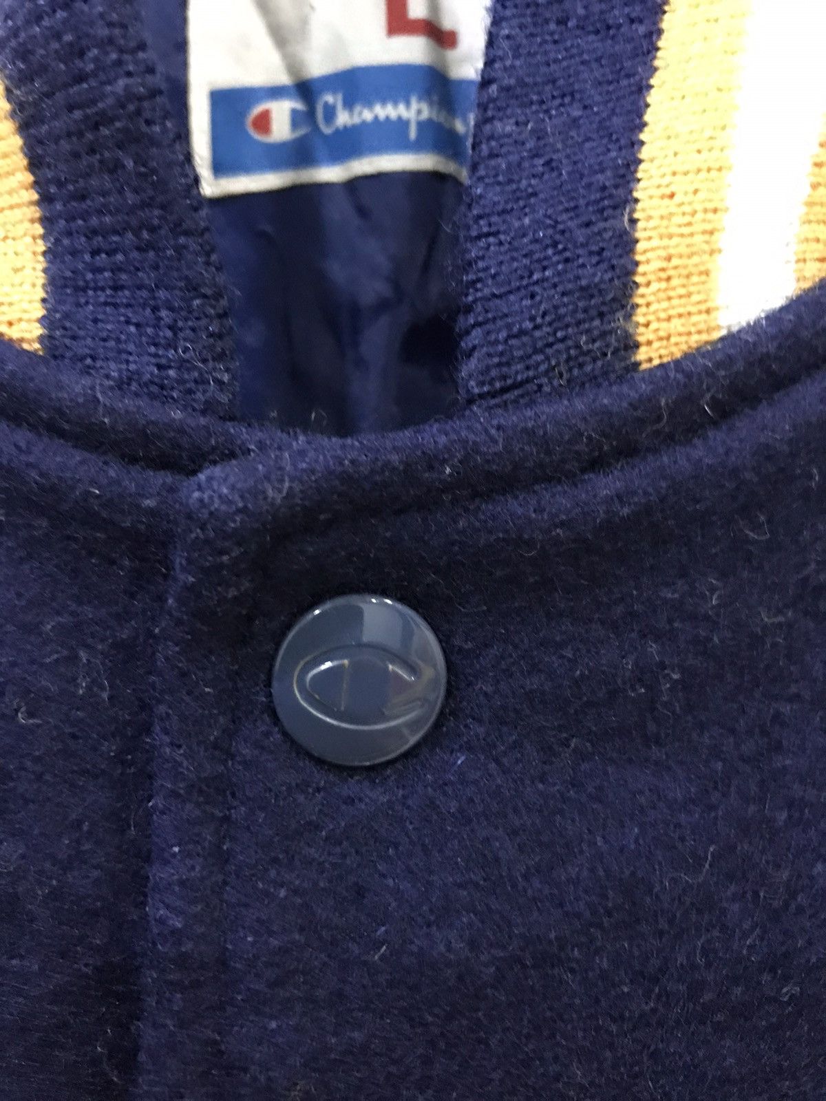 Champion × Vintage Vintage Champion Very Rare Colour Varsity Jacket Size US L / EU 52-54 / 3 - 7 Thumbnail