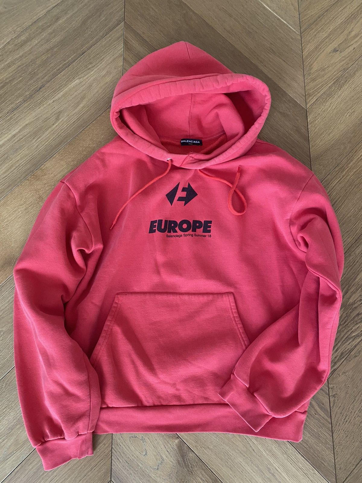 Balenciaga europe online hoodie