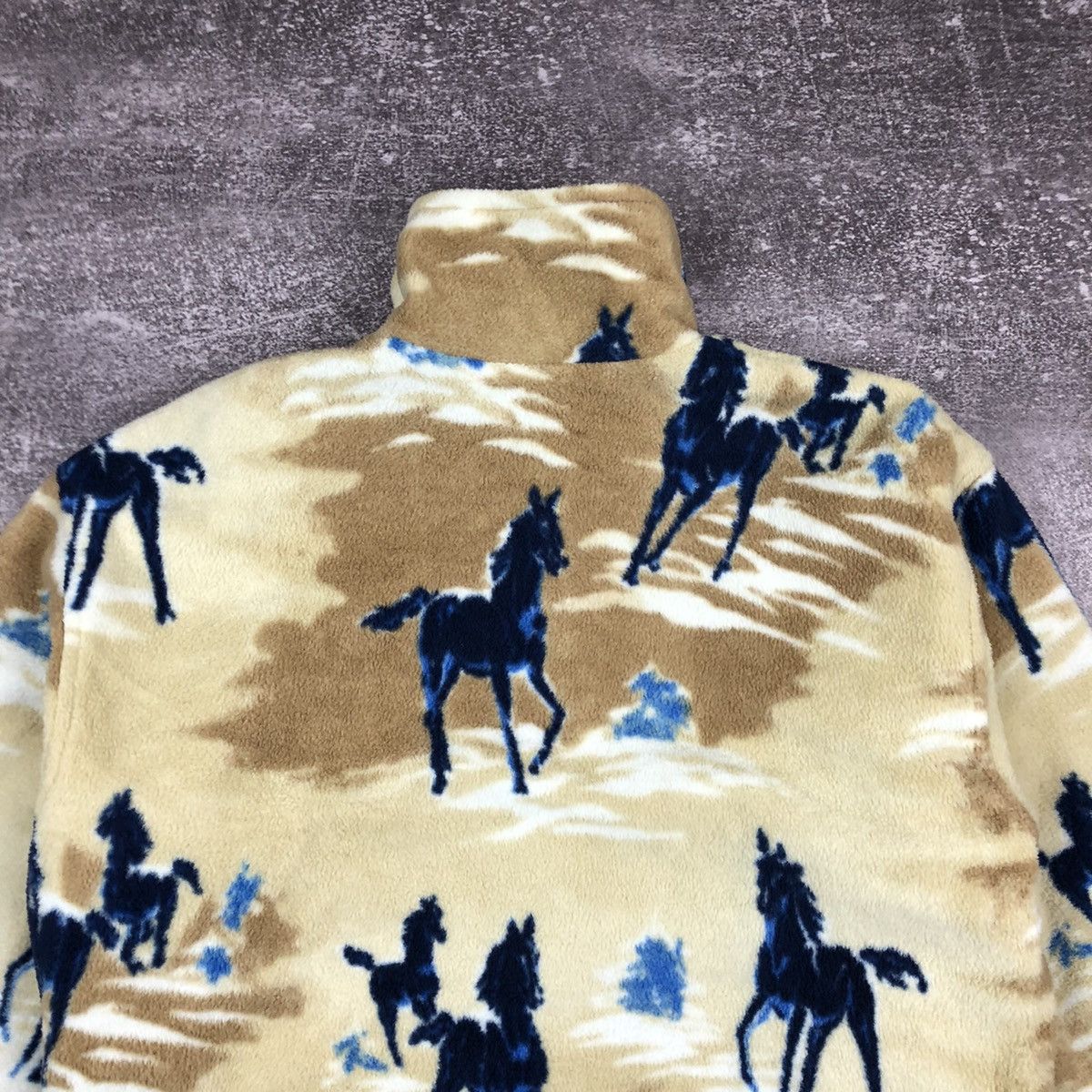 Vintage Vintage Horse Graphics Fleece All Over Print Size US M / EU 48-50 / 2 - 5 Thumbnail