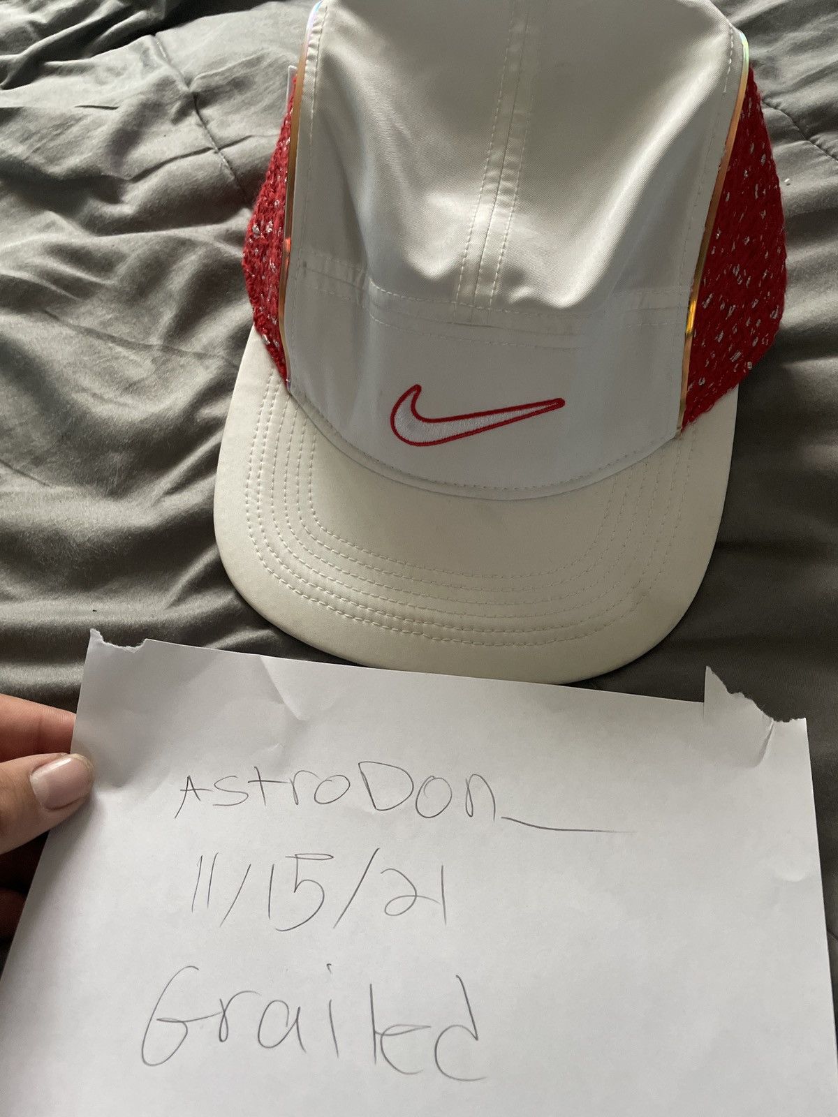 Supreme nike hat clearance