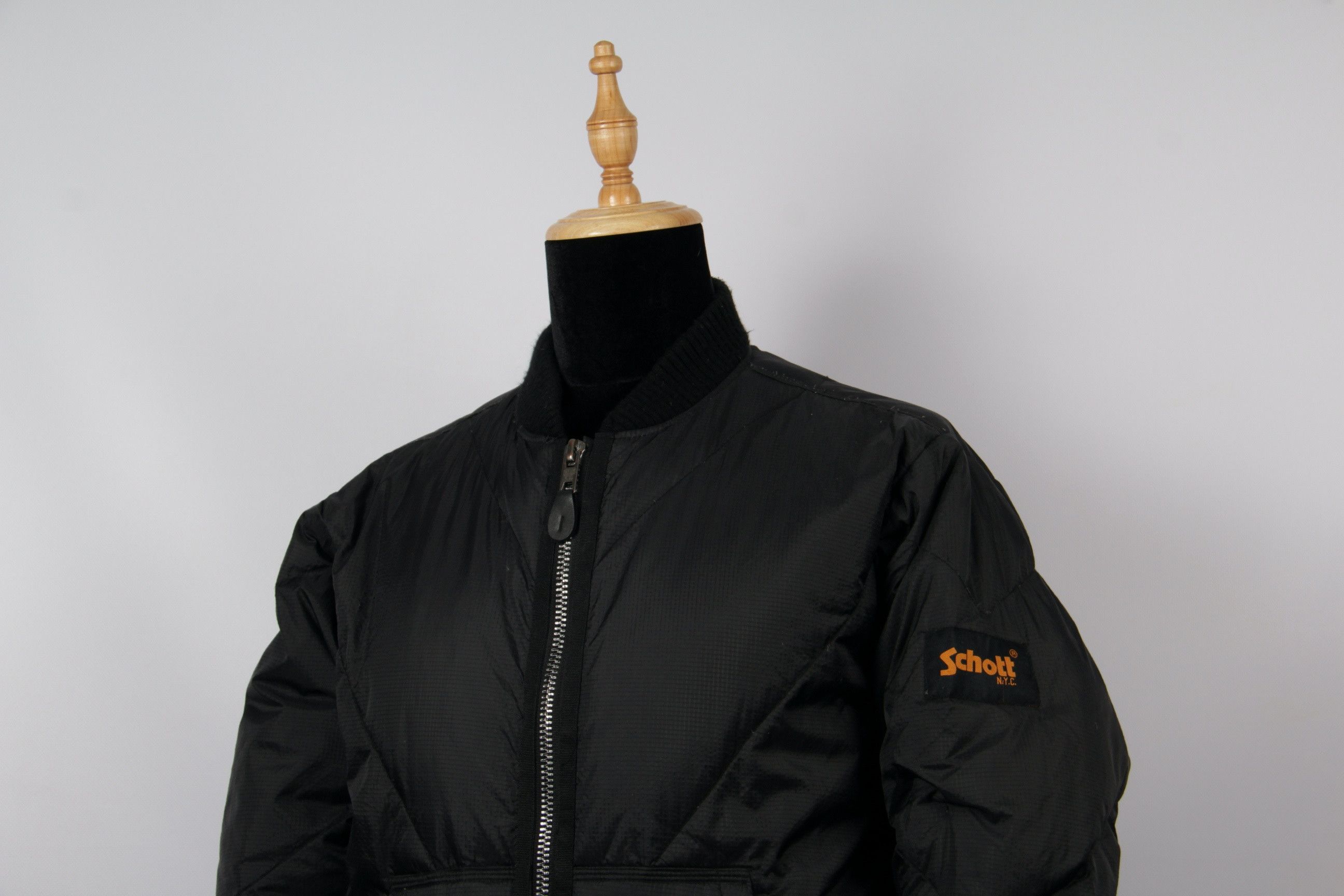 Alpha Industries Schott Down Puffer Jacket Bomber Size US L / EU 52-54 / 3 - 5 Thumbnail