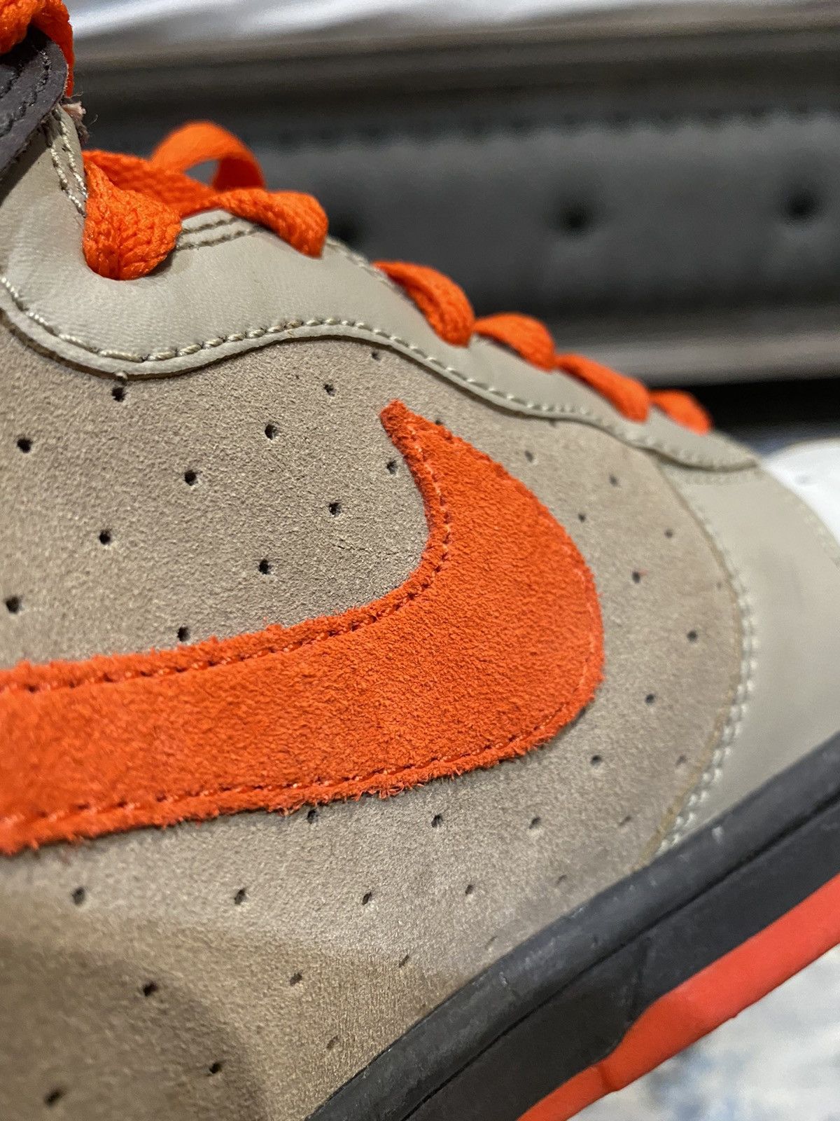 Nike Dunk High Light Bone | Team Orange-Tar Size US 8.5 / EU 41-42 - 6 Thumbnail