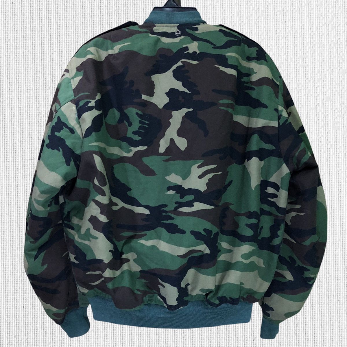 Vintage Vintage Camo Reversible Bomber Jacket Size US L / EU 52-54 / 3 - 2 Thumbnail
