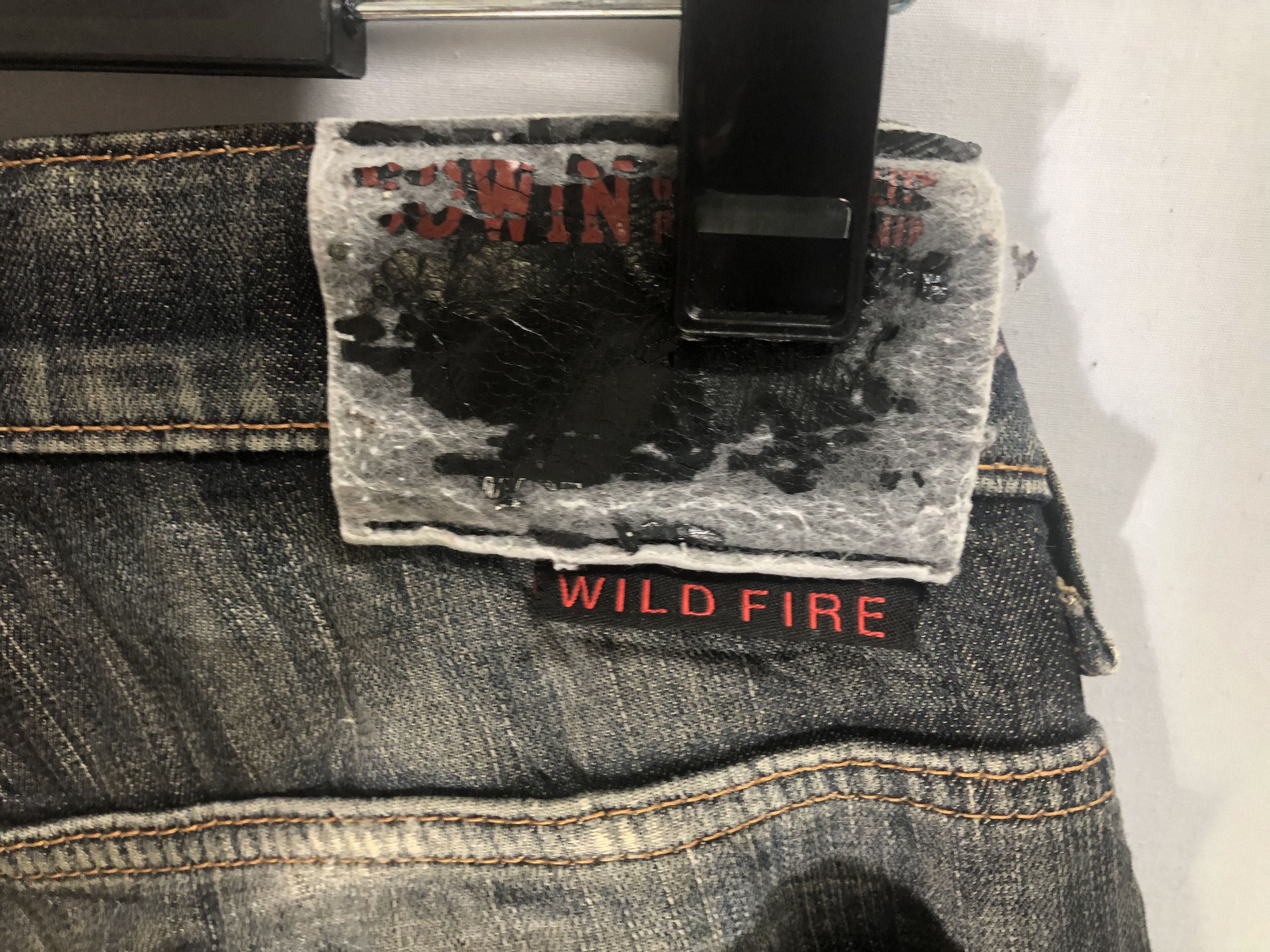 Japanese Brand EDWIN WILD FIRE DISTRESSED DENIM Size US 30 / EU 46 - 16 Thumbnail