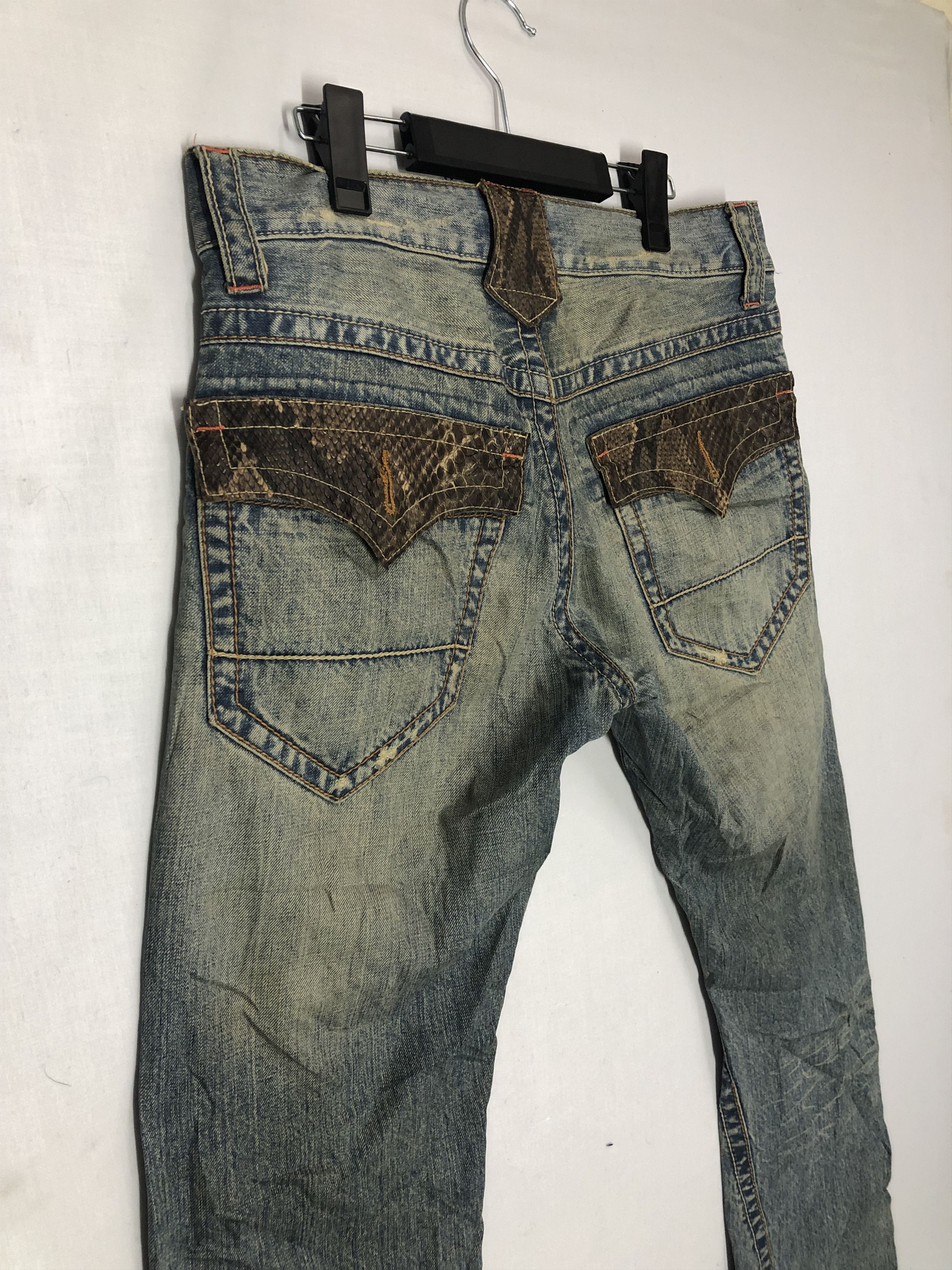 Other semantic design Vintage distressed denim Size US 32 / EU 48 - 9 Thumbnail