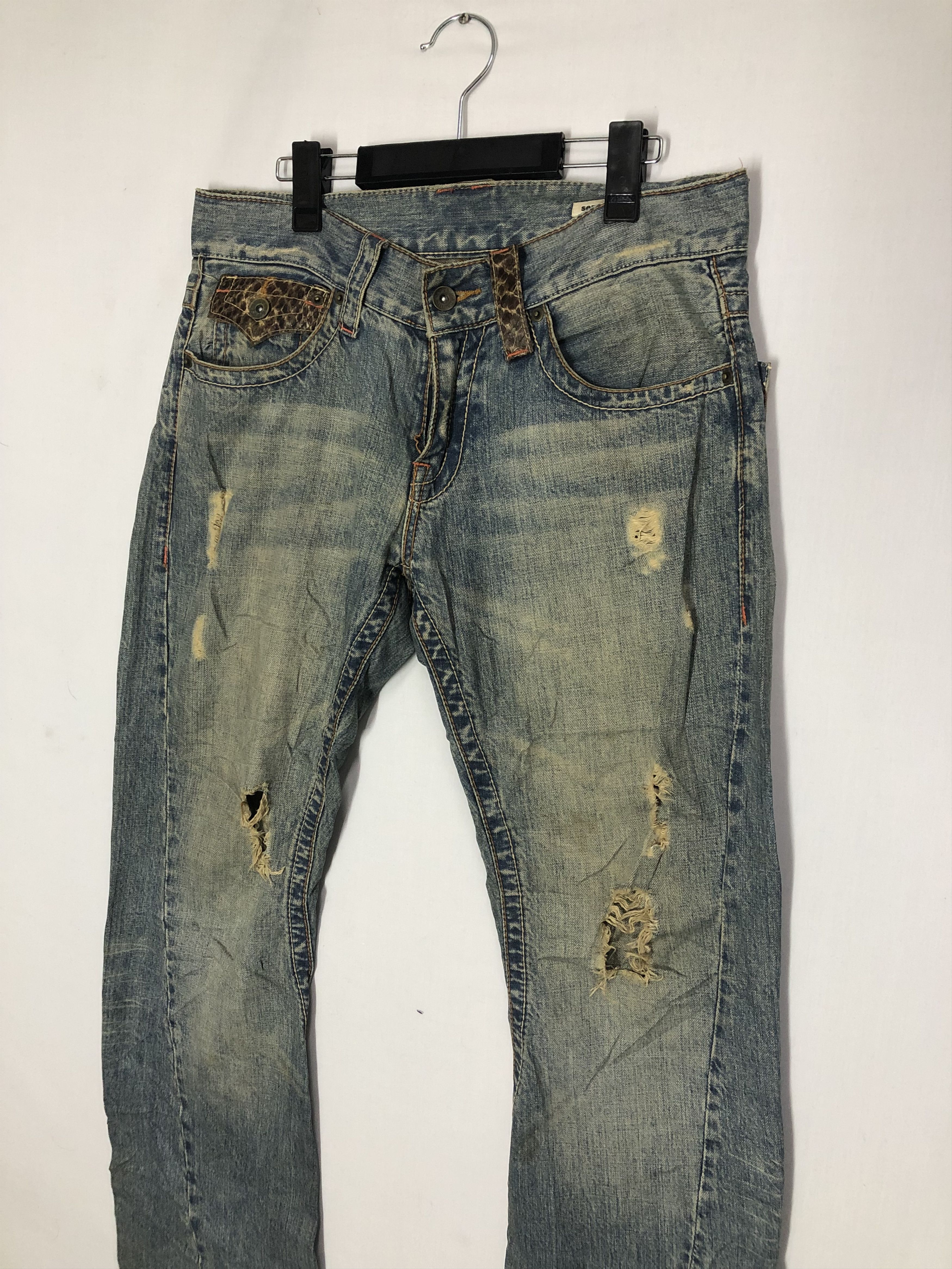 Other semantic design Vintage distressed denim Size US 32 / EU 48 - 2 Thumbnail