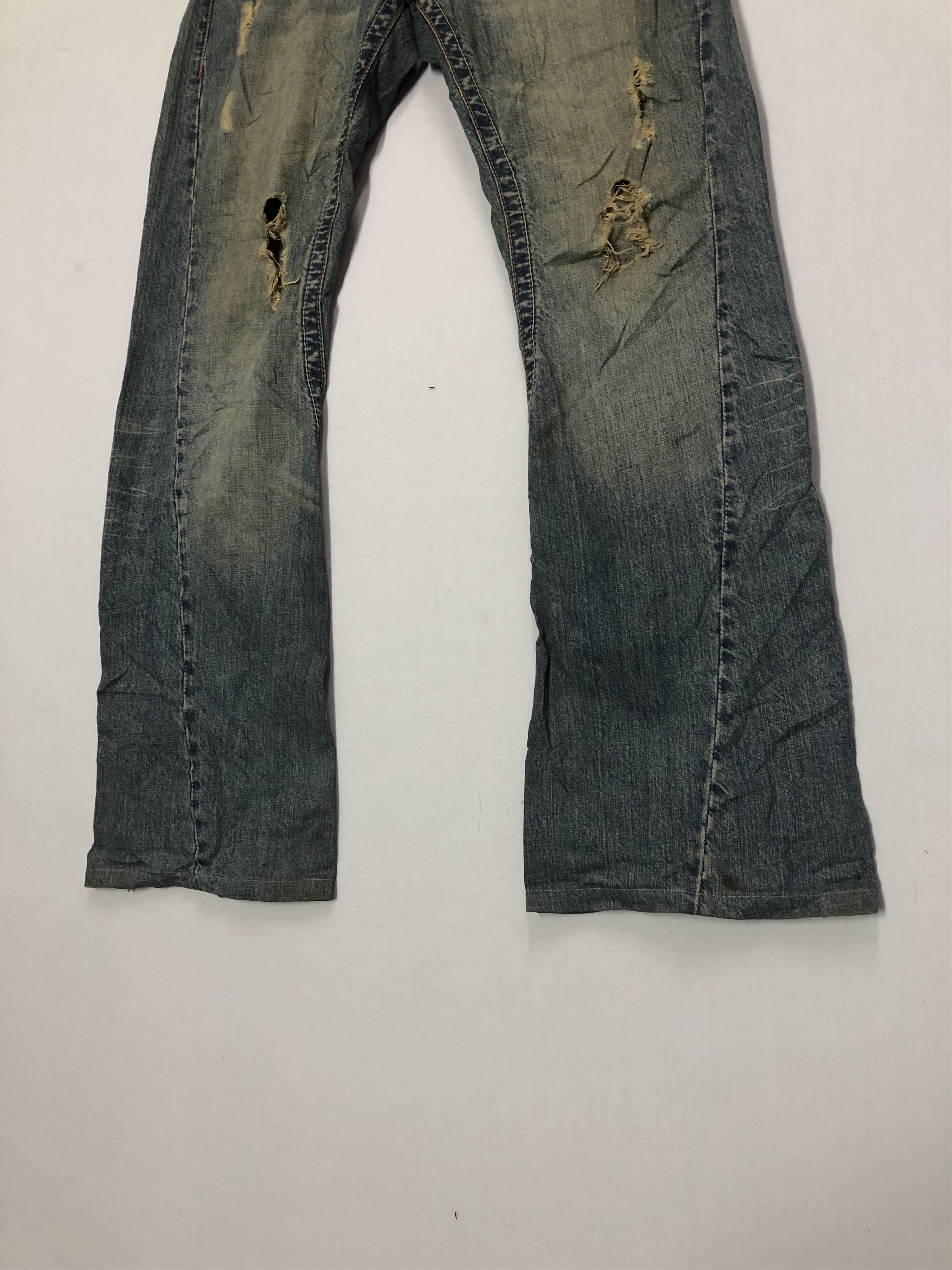 Other semantic design Vintage distressed denim Size US 32 / EU 48 - 6 Thumbnail