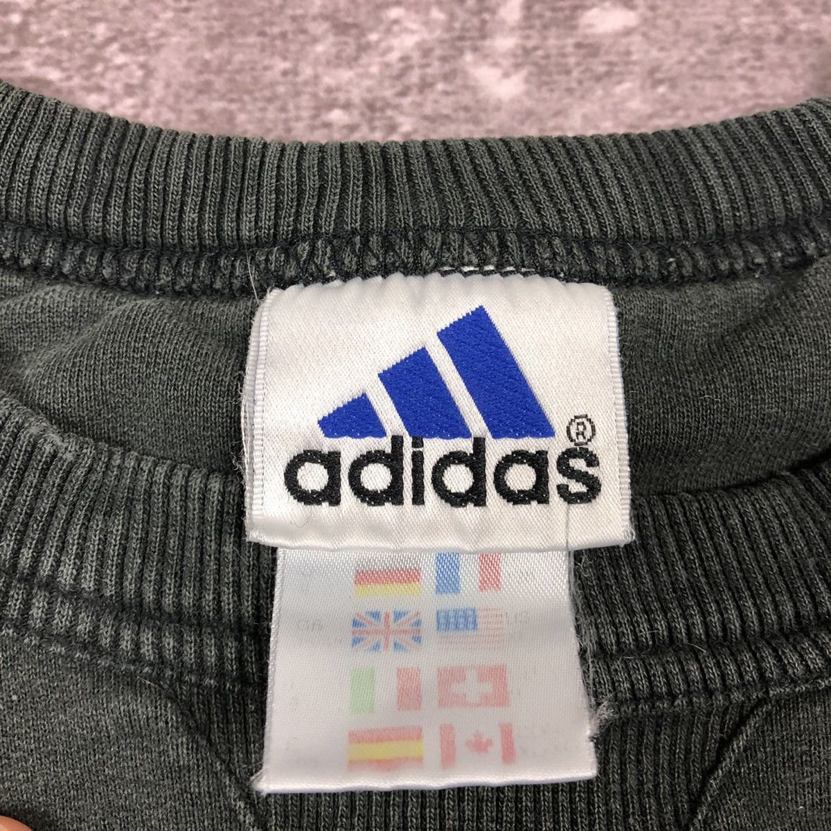 Adidas Vintage Adidas Big Logo Washed Distressed Size US L / EU 52-54 / 3 - 7 Thumbnail