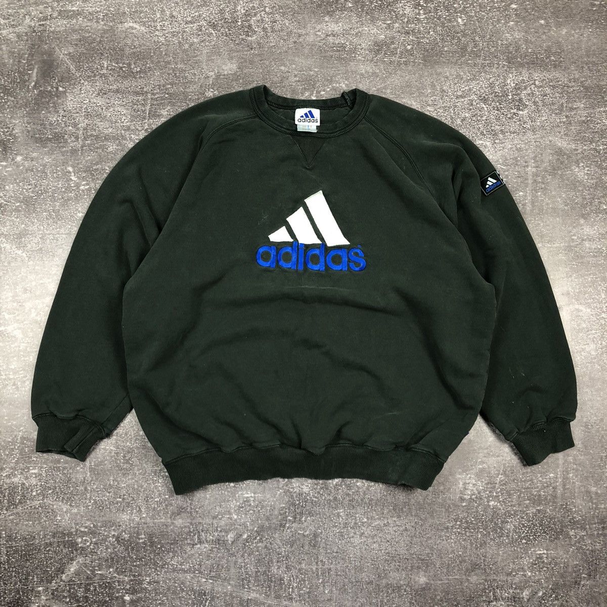 Adidas Vintage Adidas Big Logo Washed Distressed Size US L / EU 52-54 / 3 - 1 Thumbnail