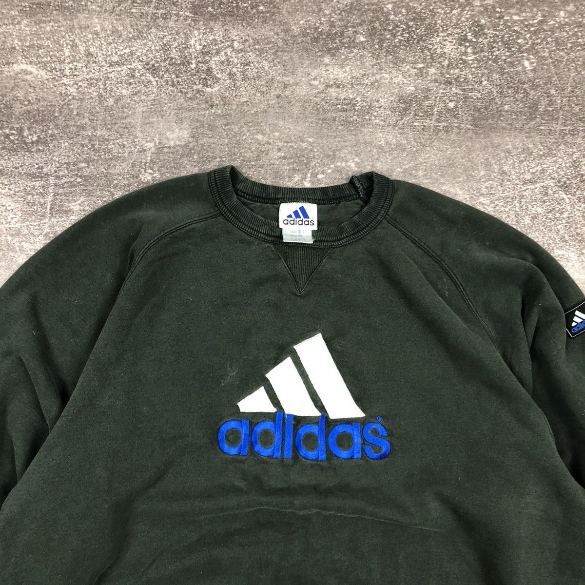 Adidas Vintage Adidas Big Logo Washed Distressed Size US L / EU 52-54 / 3 - 2 Thumbnail