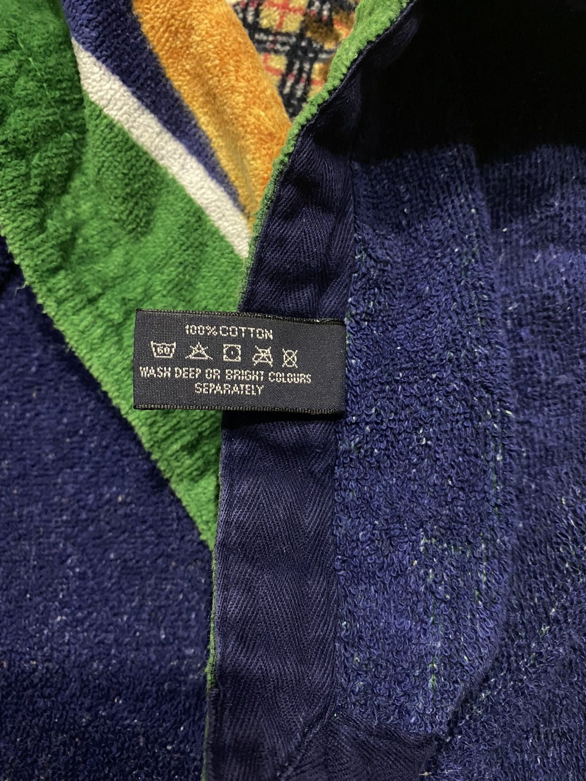 Burberry 🔥Vintage Burberrys Bear Towel/Rare Burberry Bears Towel Size ONE SIZE - 14 Thumbnail