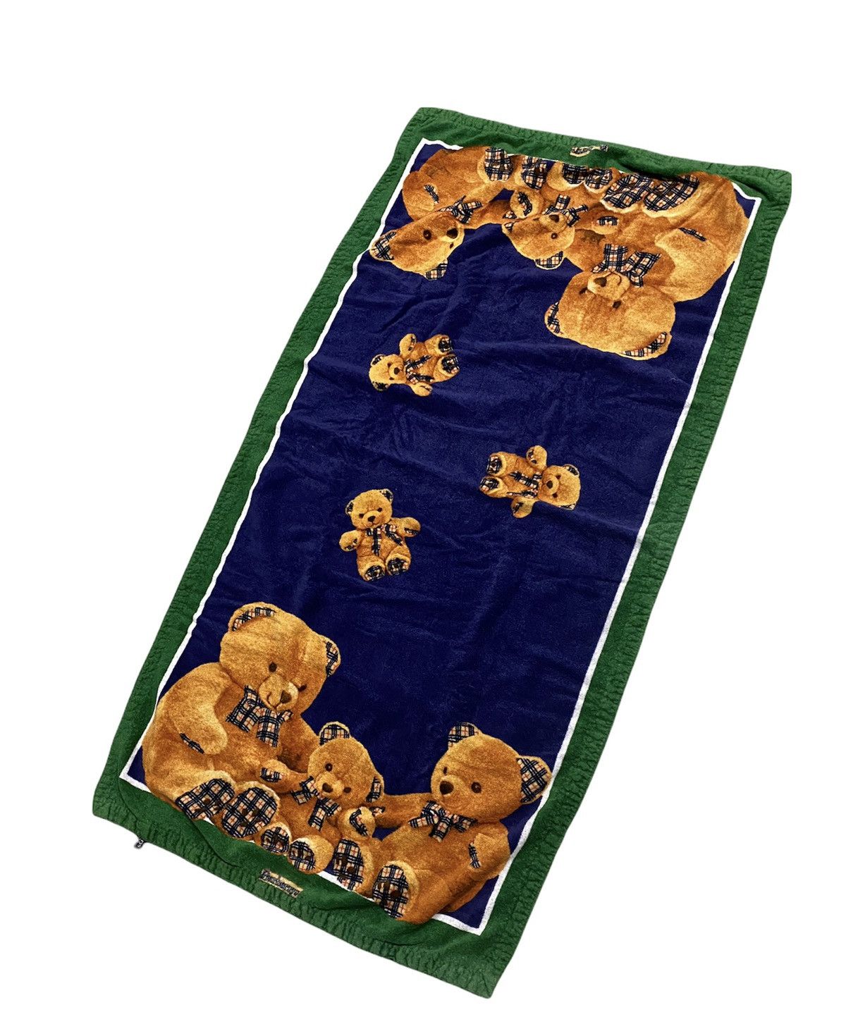 Burberry 🔥Vintage Burberrys Bear Towel/Rare Burberry Bears Towel Size ONE SIZE - 1 Thumbnail
