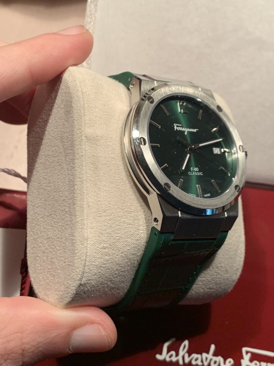 Salvatore Ferragamo *RARE* New Salvatore Ferragamo Croc Leather Embossed Watch Size ONE SIZE - 3 Thumbnail