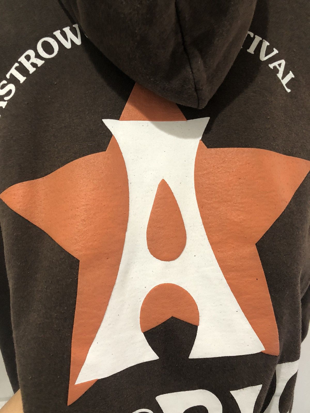 Travis Scott Travis scott astro bleached brown hoodie Size US M / EU 48-50 / 2 - 3 Thumbnail