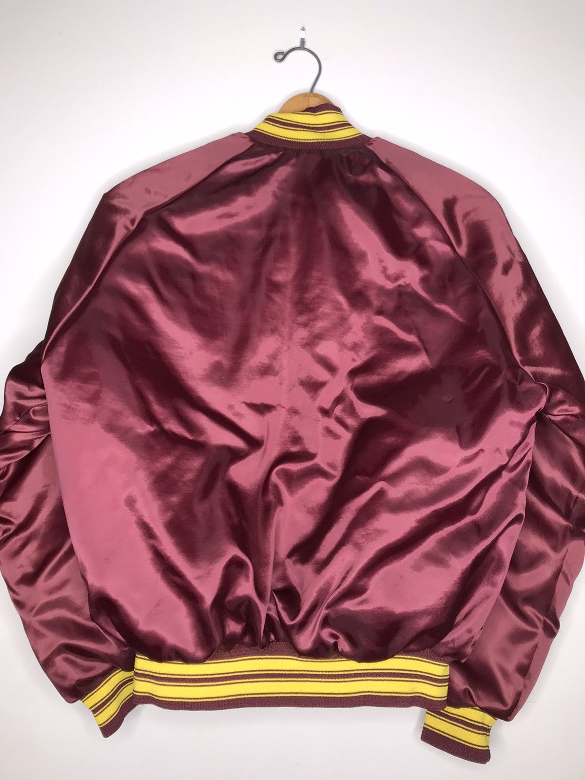 Chalk Line Vintage 90s Chalk Line Washington Redskins Bomber Jacket Size US L / EU 52-54 / 3 - 7 Thumbnail