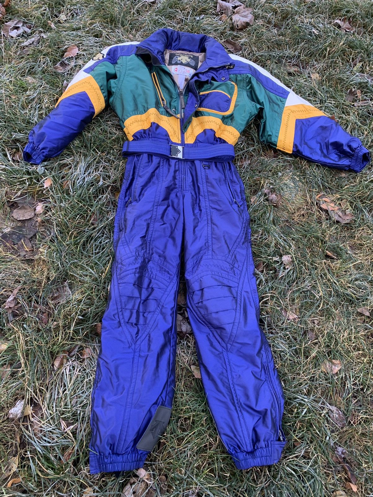 Descente × Vintage Descente suisse ski team vintage suit sdx Switzerland team Size US S / EU 44-46 / 1 - 10 Thumbnail