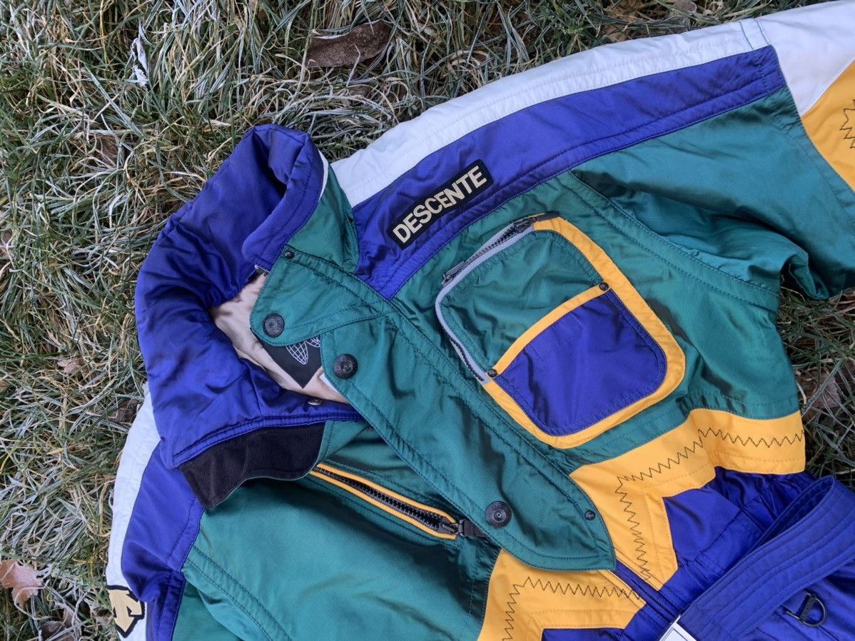 Descente × Vintage Descente suisse ski team vintage suit sdx Switzerland team Size US S / EU 44-46 / 1 - 14 Thumbnail