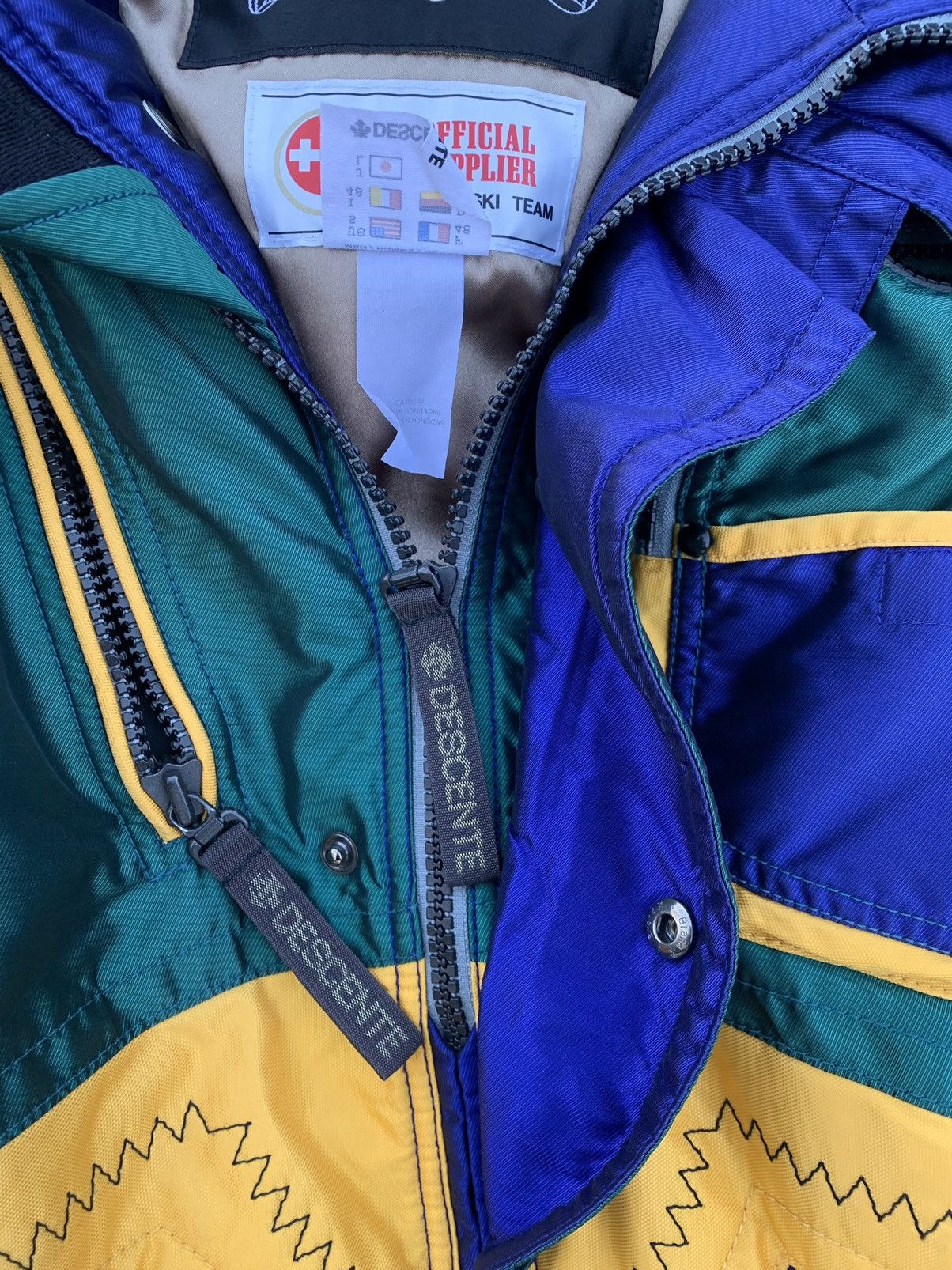 Descente × Vintage Descente suisse ski team vintage suit sdx Switzerland team Size US S / EU 44-46 / 1 - 9 Thumbnail