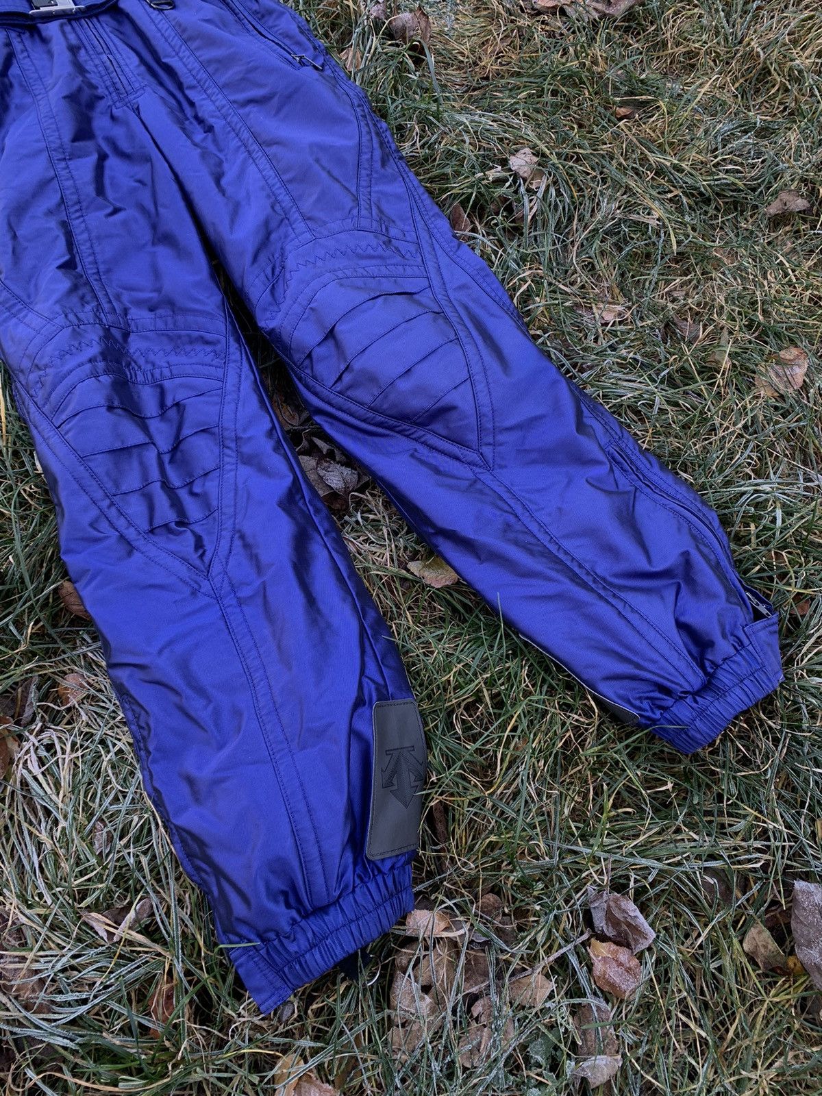 Descente × Vintage Descente suisse ski team vintage suit sdx Switzerland team Size US S / EU 44-46 / 1 - 11 Thumbnail