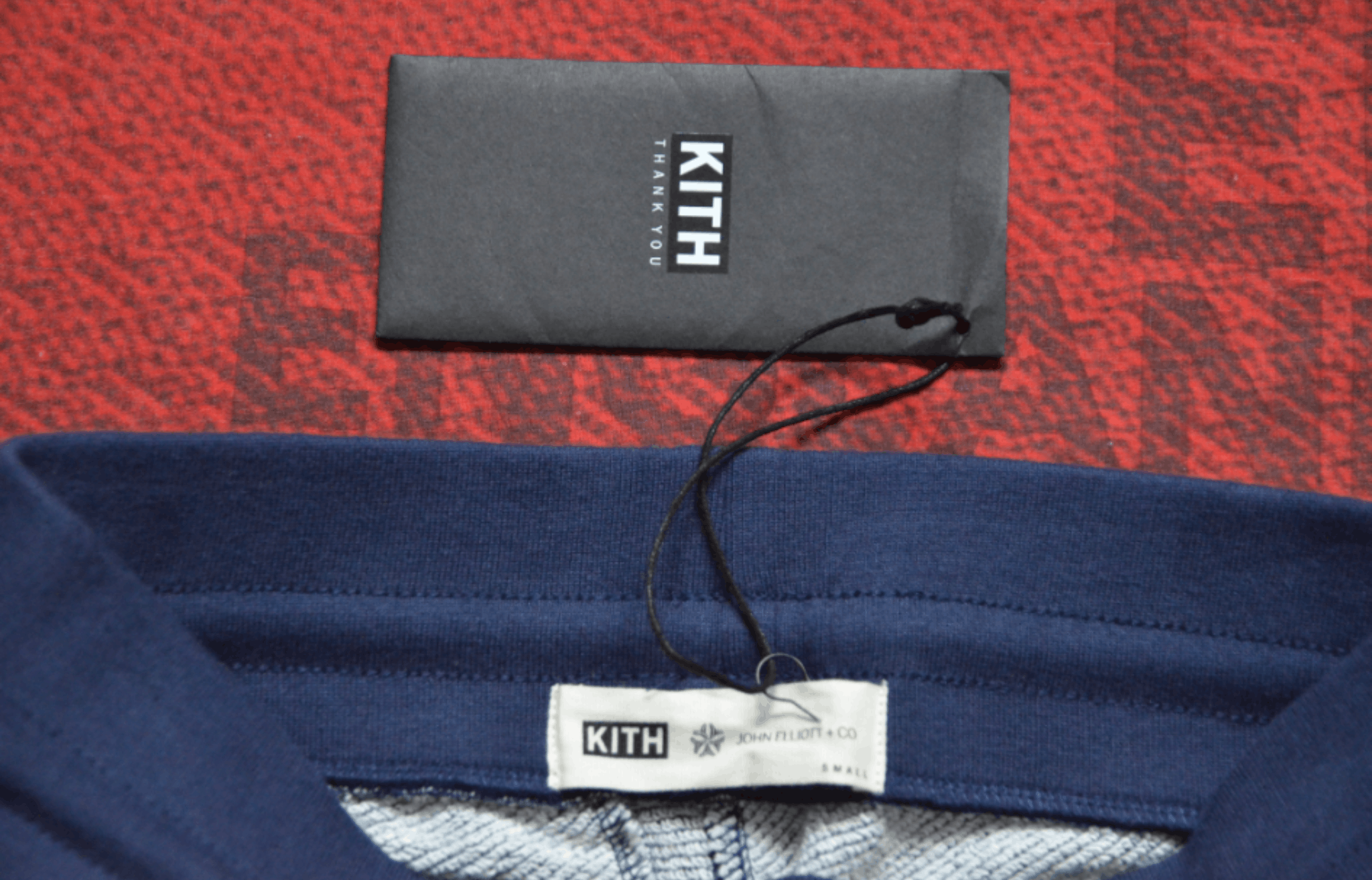 John Elliott × Kith × Ronnie Fieg KITH x John Elliott + Co. Escobar Tokyo Sakura Ronnie Fieg Size US 30 / EU 46 - 3 Thumbnail