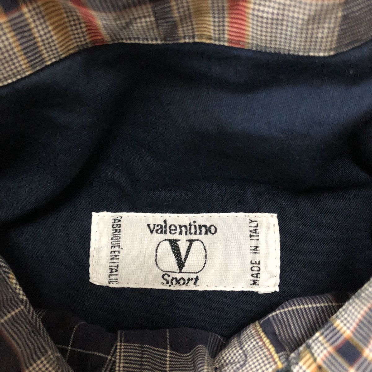 Valentino Vintage Valentino Sport Light Jacket Made in Italy Size US M / EU 48-50 / 2 - 11 Thumbnail