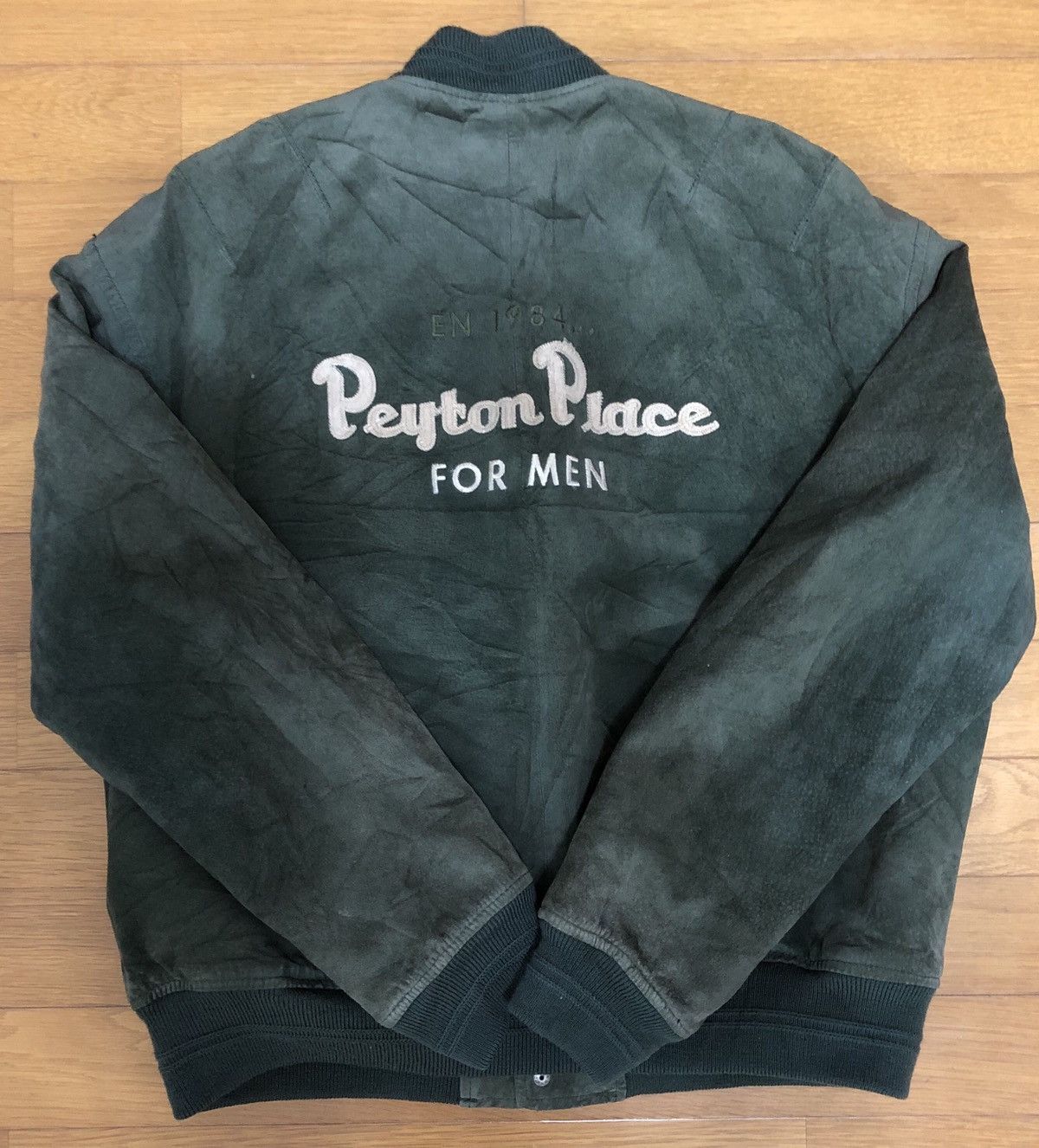 Japanese Brand Japanese Brand Vintage Like a Suede Leather Varsity Jacket Size US M / EU 48-50 / 2 - 1 Thumbnail