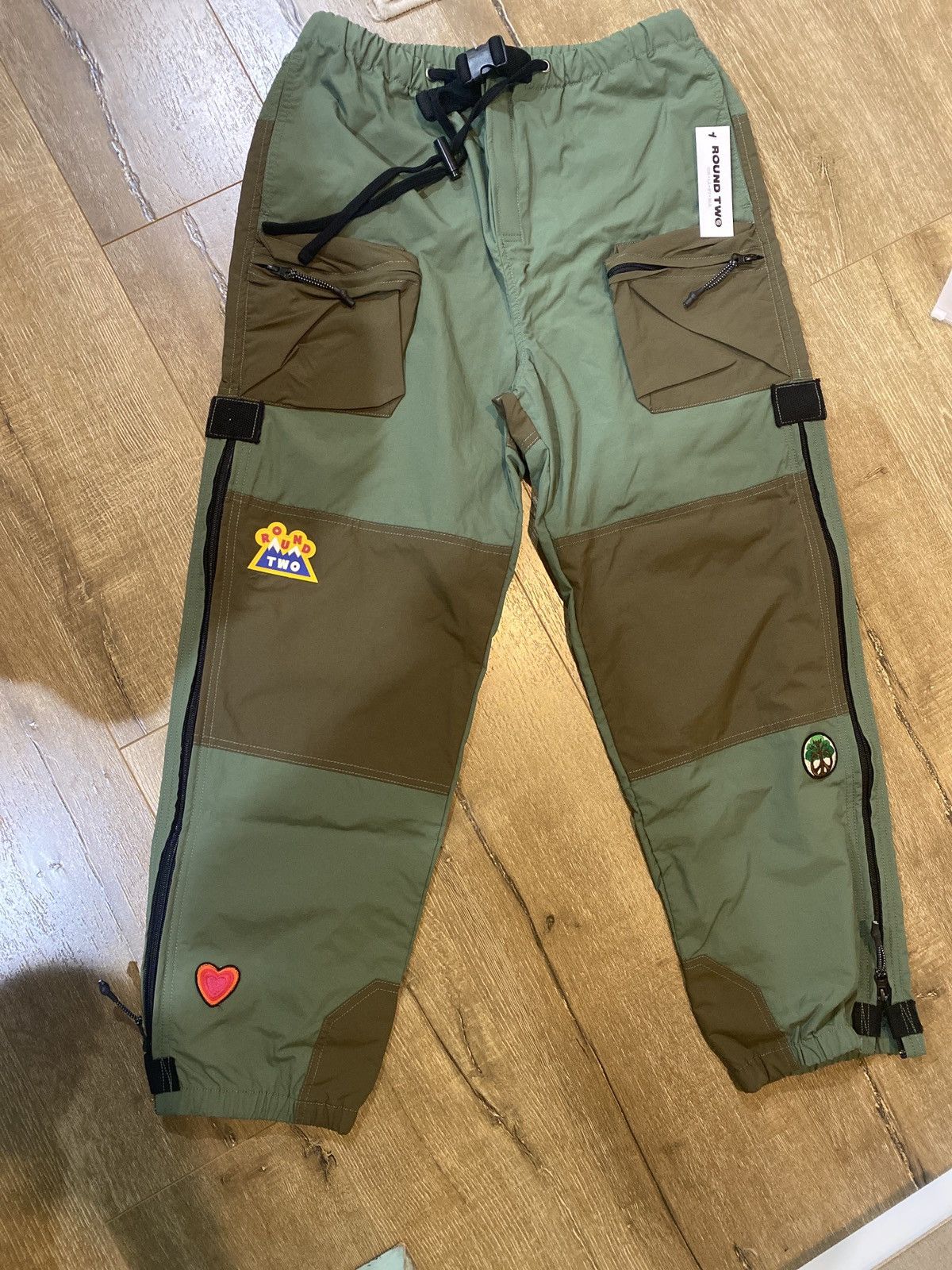ROUND TWO hiking pant