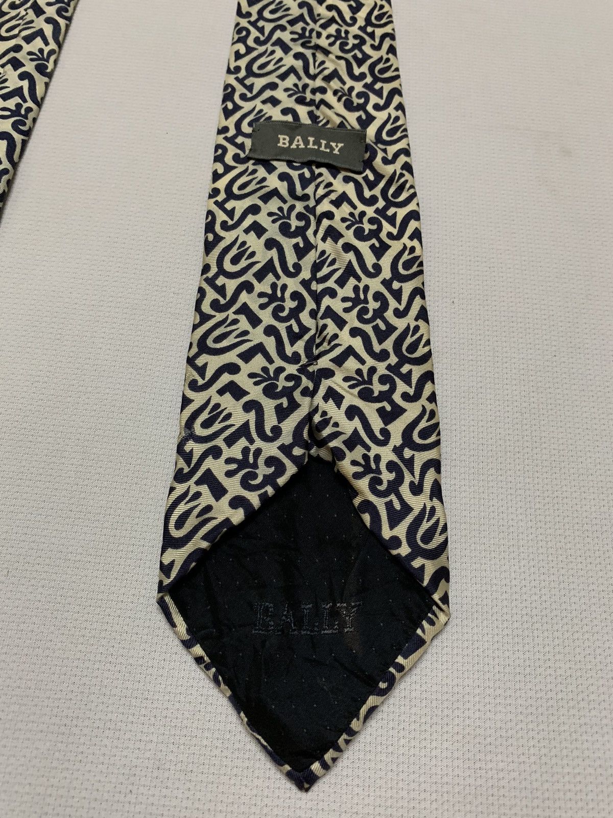Bally × Vintage Vintage Bally Silk Tie - Bow tie Size ONE SIZE - 7 Thumbnail