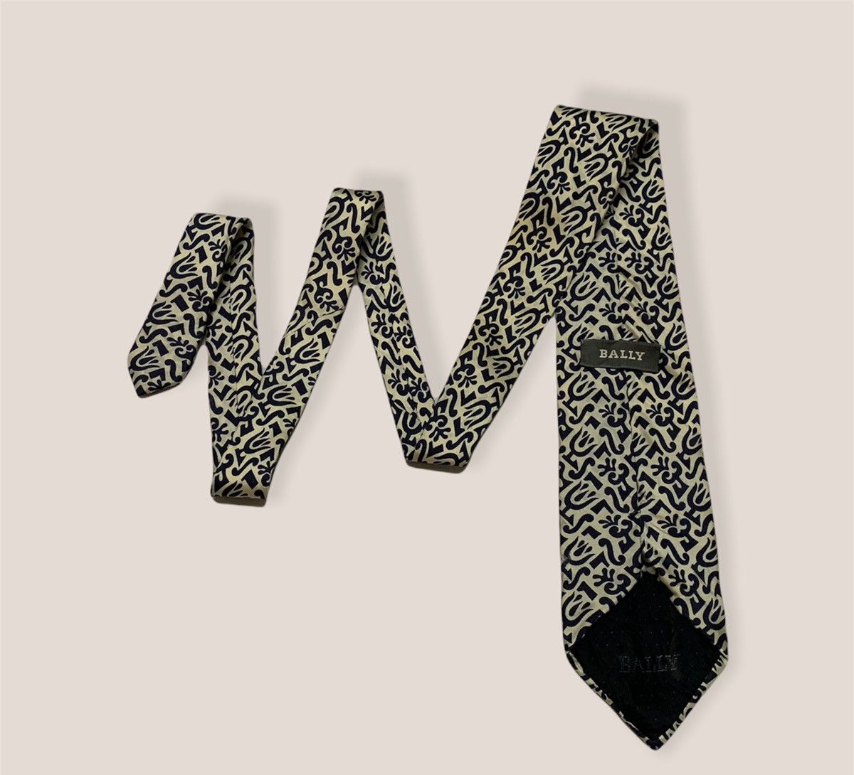 Bally × Vintage Vintage Bally Silk Tie - Bow tie Size ONE SIZE - 1 Thumbnail