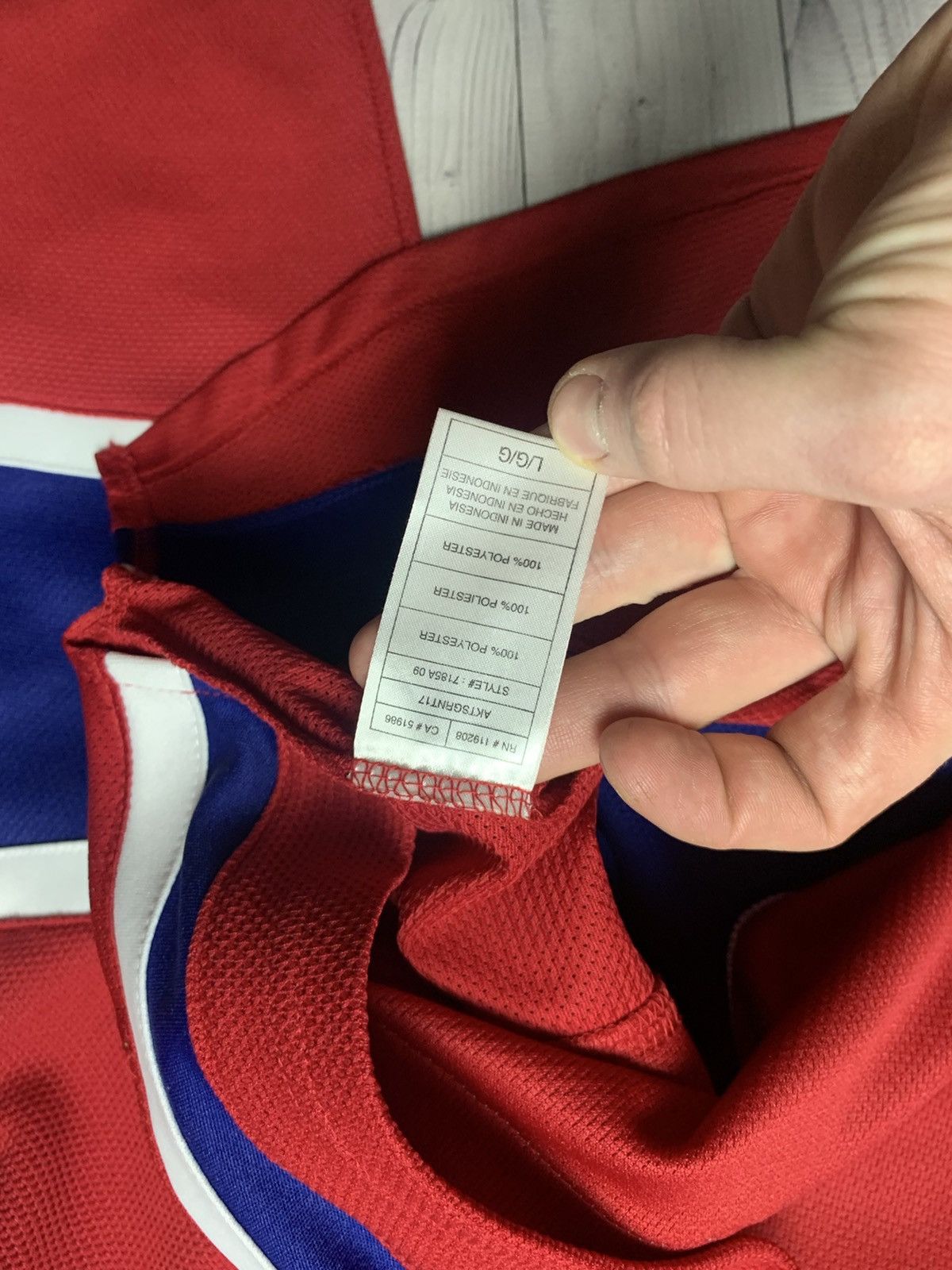 Reebok Vintage NHL Canadian Jersey reebok size L Size US L / EU 52-54 / 3 - 5 Thumbnail