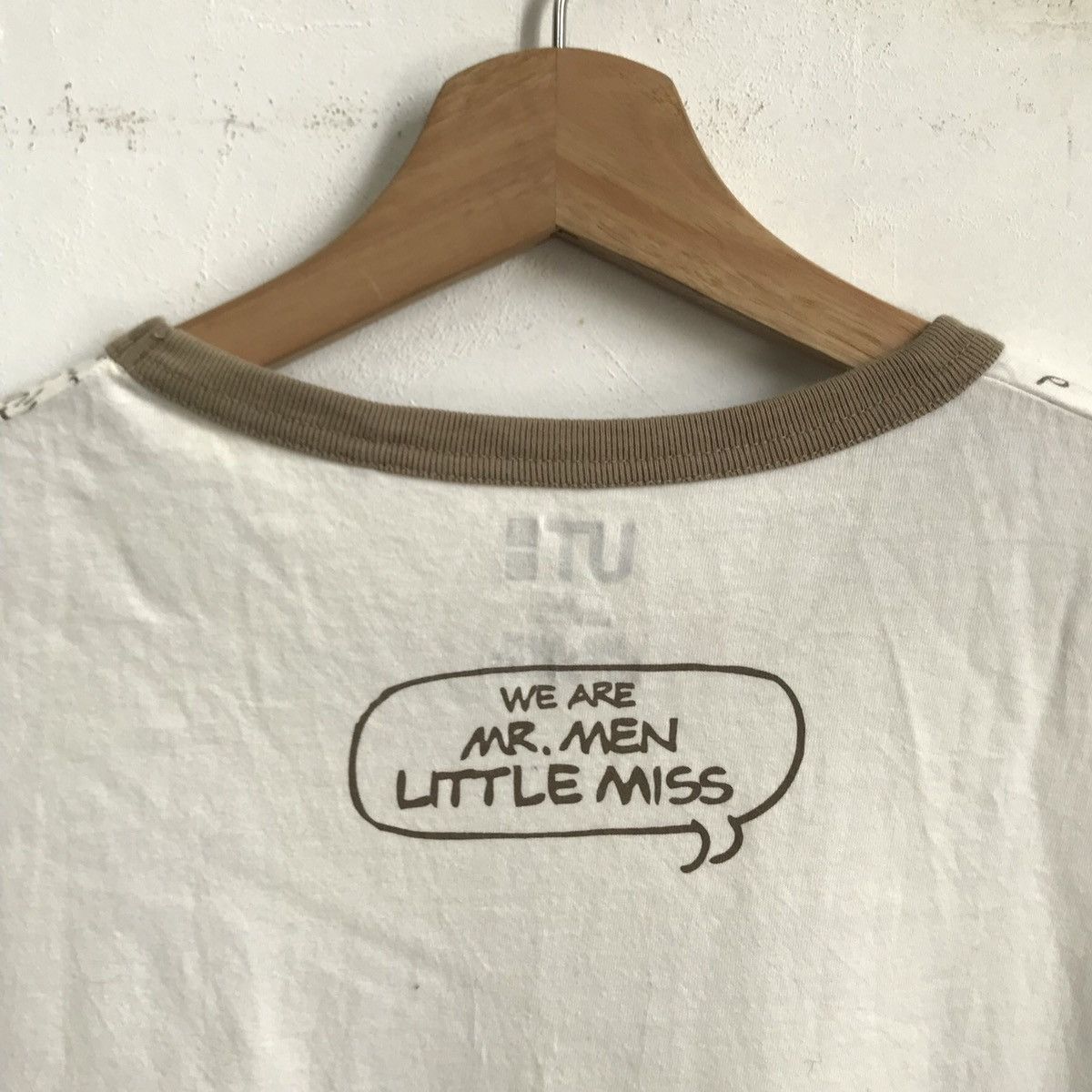 Uniqlo Uniqlo X Mr Men Little Mrss Shirts Size US L / EU 52-54 / 3 - 6 Thumbnail